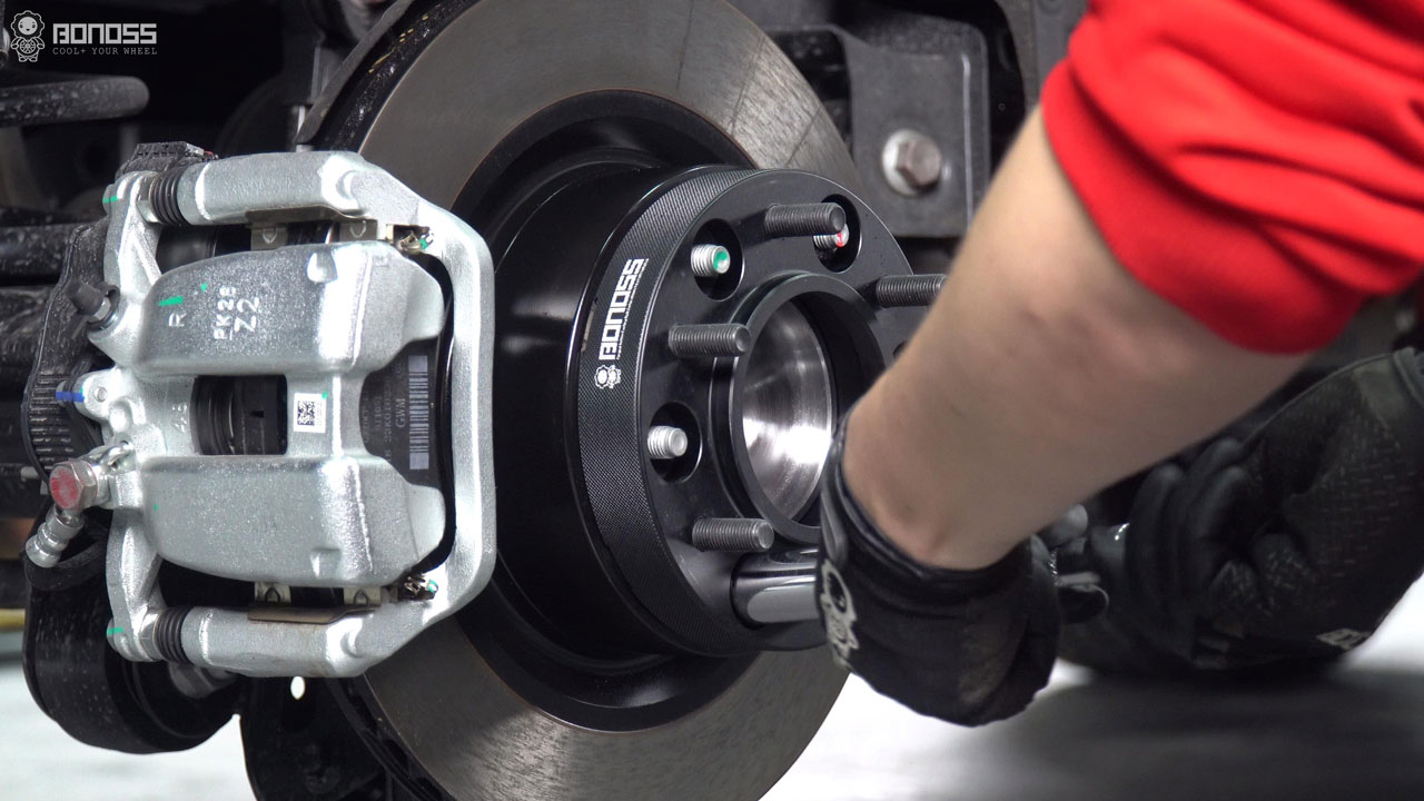 Can You Use 2024 Chevy Silverado Wheel Spacers Offroading?