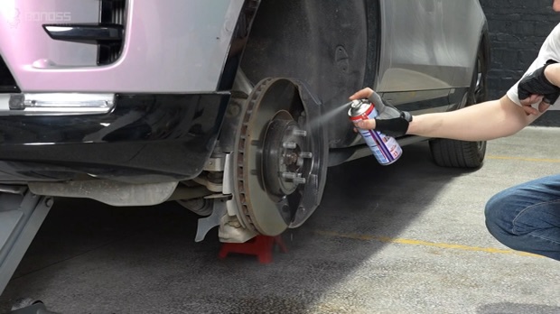 Is it Safe to Drive with Range Rover Sport Wheel Spacers?