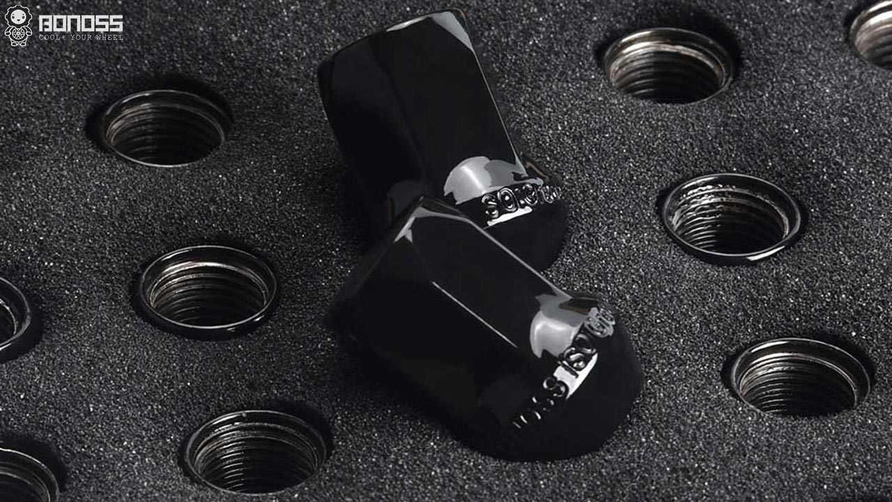 What Size Are Lug Nuts on Silverado?