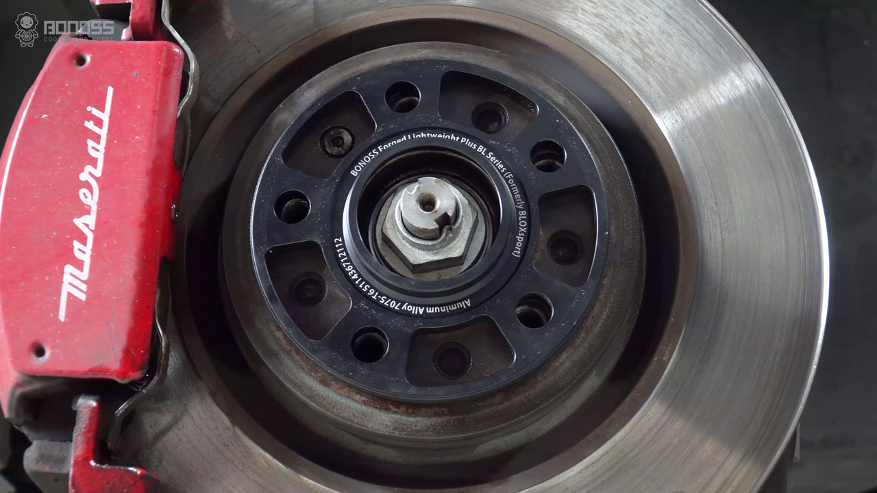 What Size Tyre Spacers are on a Maserati GranTurismo BONOSS Forged Lightweight Plus Hub Centric Spacers Before and After