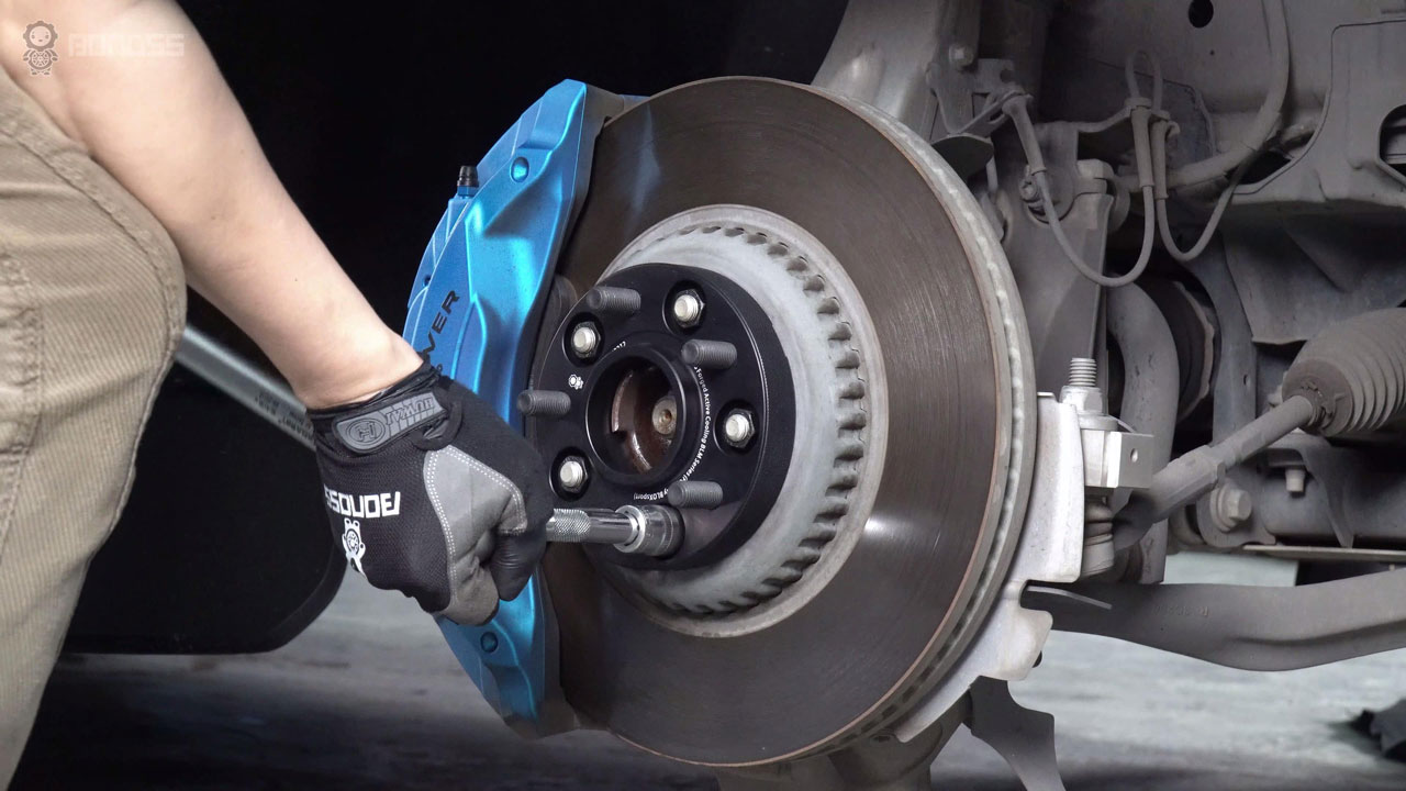 How to Fit Defender Wheel Spacers BONOSS Forged Active Cooling Hubcentric Aluminum Alloy Offset Wheel Spacers CHZ (1)