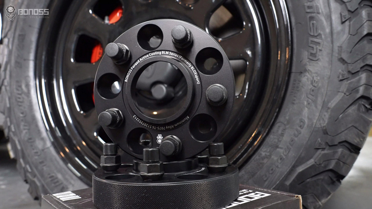 The Complete 2019-2025 Land Rover Defender Spacer Size PCD L663 Wheel Fitment Guide BONOSS Forged Active Cooling Hubcentric 5 Lug Spacers Before and After CHZ (1)