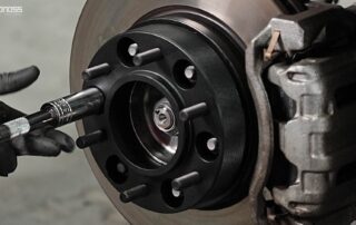 Toyota Tacoma Wheel Spacers 6x5.5 Pros and Cons BONOSS Forged Active Cooling Hubcentric Wheel Spacers CHZ (3)