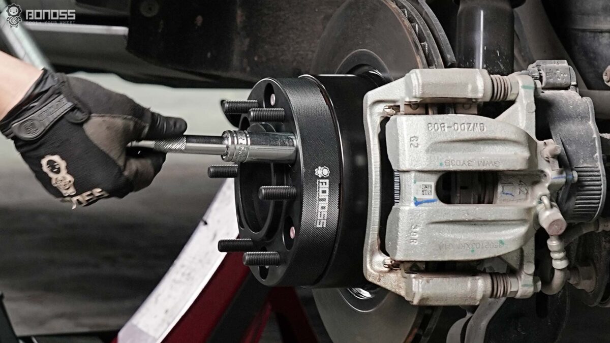 What Are Ram 1500 Wheel Spacers Torque Specs?