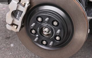 Best Jeep Grand Cherokee Wheel Spacers Size Chart (2025 Top Brands) BONOSS Forged Active Cooling Adapters Hubcentric Spacers Pros Before and After Example CHZ (3)