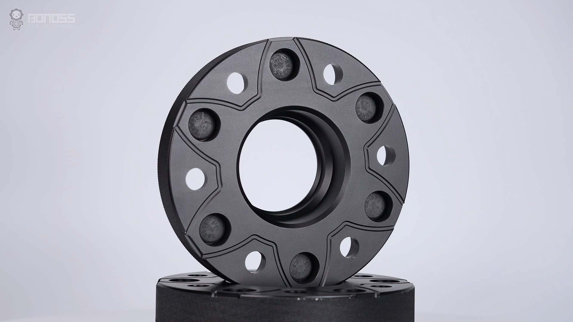 Best 2017 Toyota Tacoma Wheel Spacers for Mudding & Trails BONOSS Forged Active Cooling Adapters Hubcentric Spacers Pros Before and After Example CHZ (1)