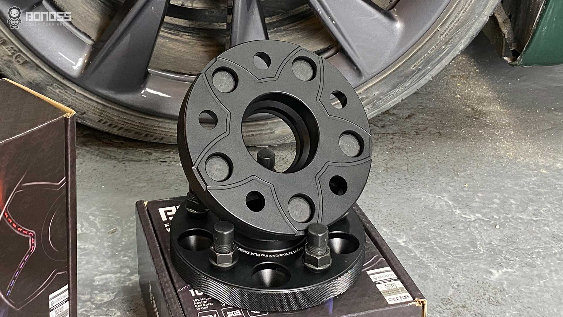 Best Tesla Model X Wheel Spacers Safe Sizes & Pro Tips BONOSS Forged Active Cooling Adapters Hubcentric Spacers Pros Before and After Example CHZ (3)
