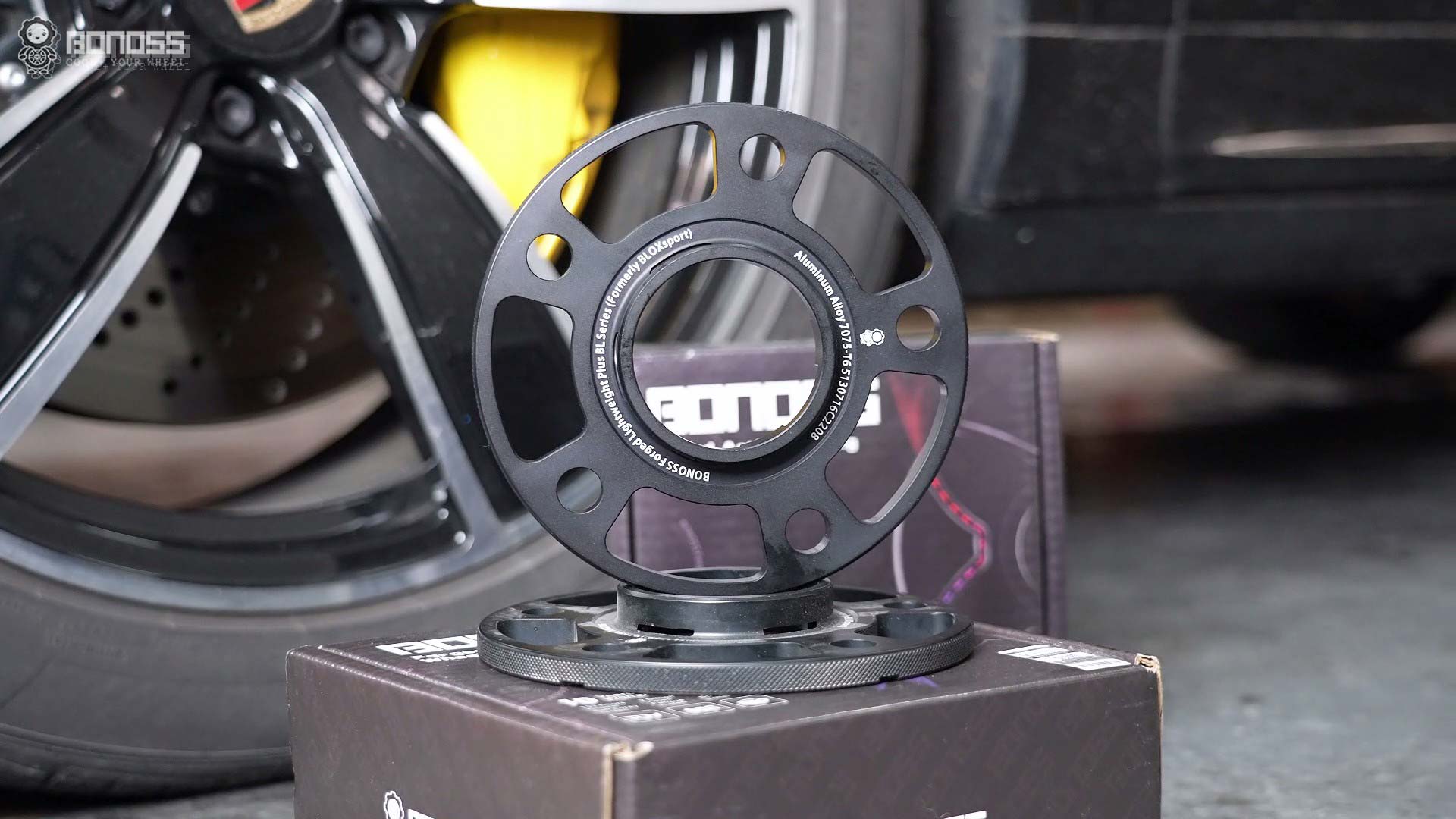Do Porsche Cayenne Wheel Spacers Need to be Hubcentric BONOSS Forged Lightweight Plus Adapters Hubcentric Spacers Before and After (3)