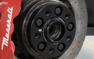 Pro Tips for Maserati Granturismo Wheel Spacers Torque Spec BONOSS Forged Active Cooling Adapters Hubcentric Spacers Pros Before and After Example CHZ (2)