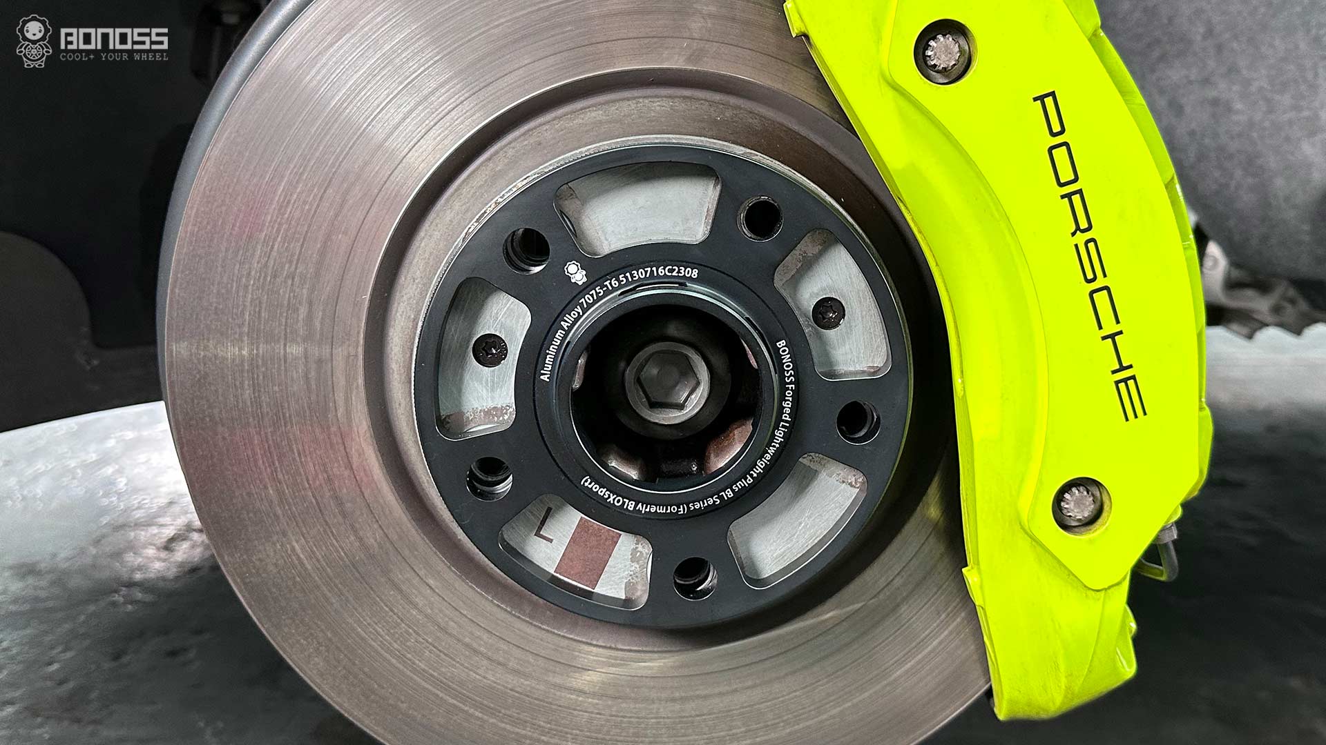 Best Cayenne Wheel Spacers Sizes 2025 Expert-Tested BONOSS Forged Lightweight Plus Adapters Hubcentric Spacers Before and After CHZ (2)