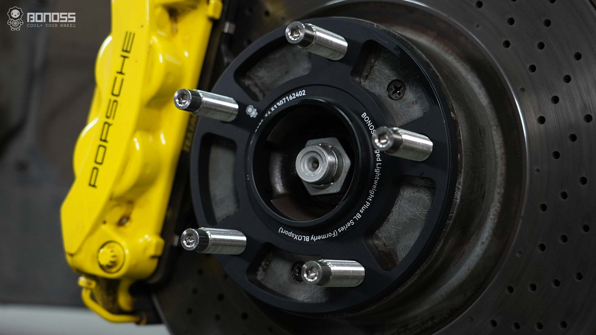 Top 5 Porsche 996 Wheel Spacers Before and After Pro Tips BONOSS Forged Lightweight Plus Adapters Hubcentric Spacers Before and After CHZ (3)