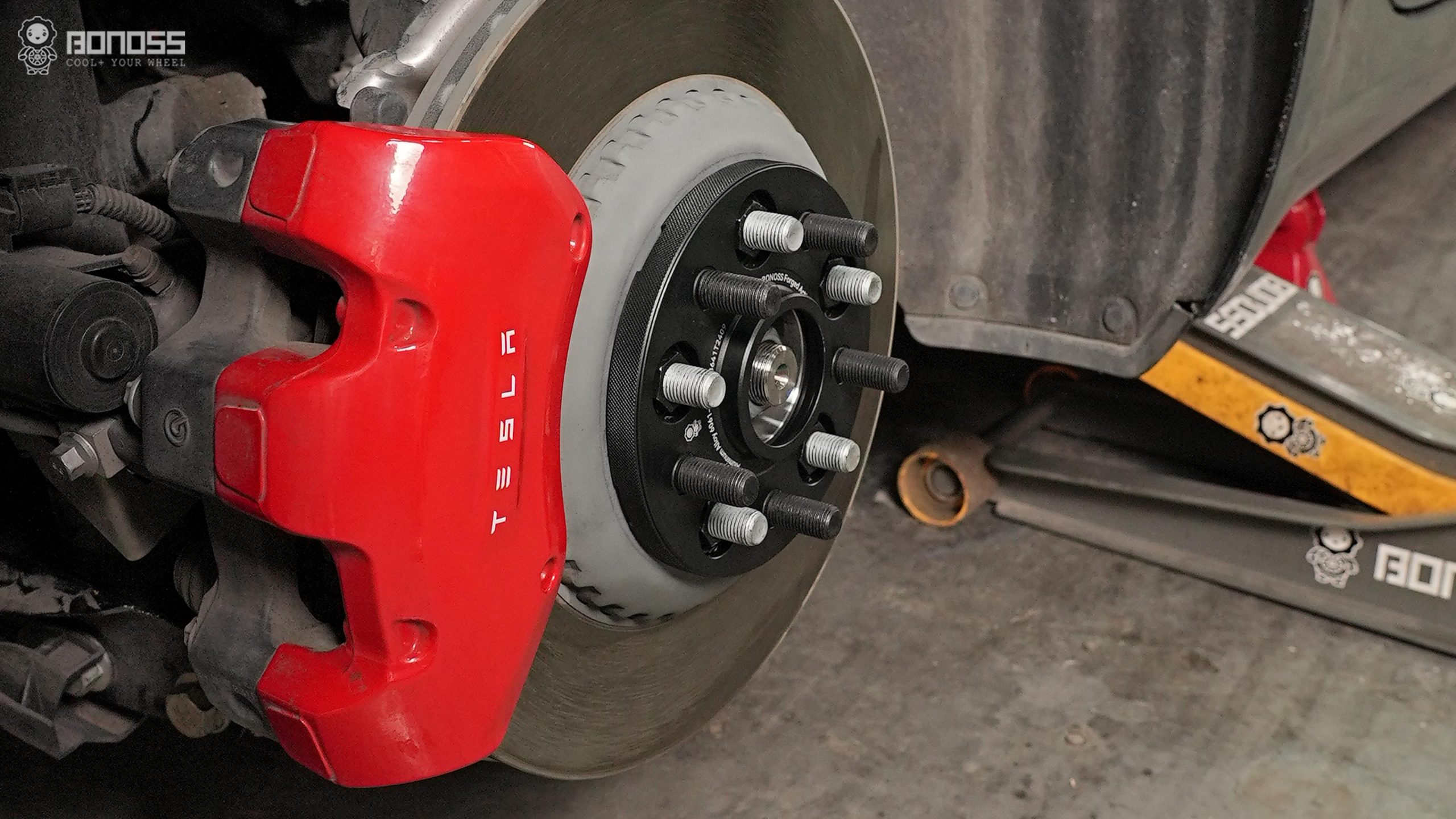 2025 Model 3 Performance Wheel Spacers Before and After - Which Fits Best BONOSS Forged Active Cooling Adapters Hubcentric Spacers Pros Before and After Example (2)