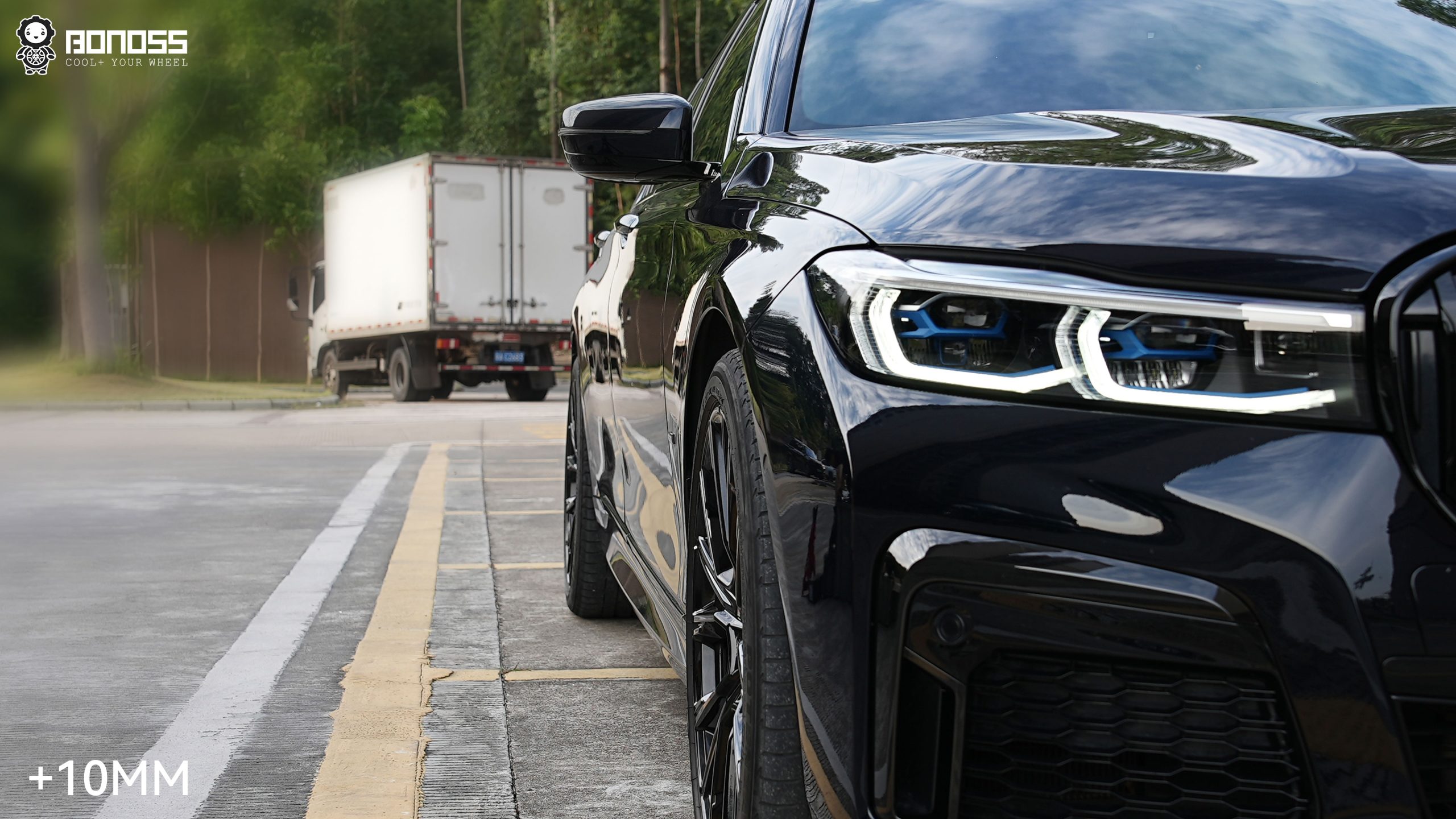 BONOSS Forged Lightweight Plus 2021 BMW 740i Wheel Spacers Front 10mm Rear 12mm Before and After (7)