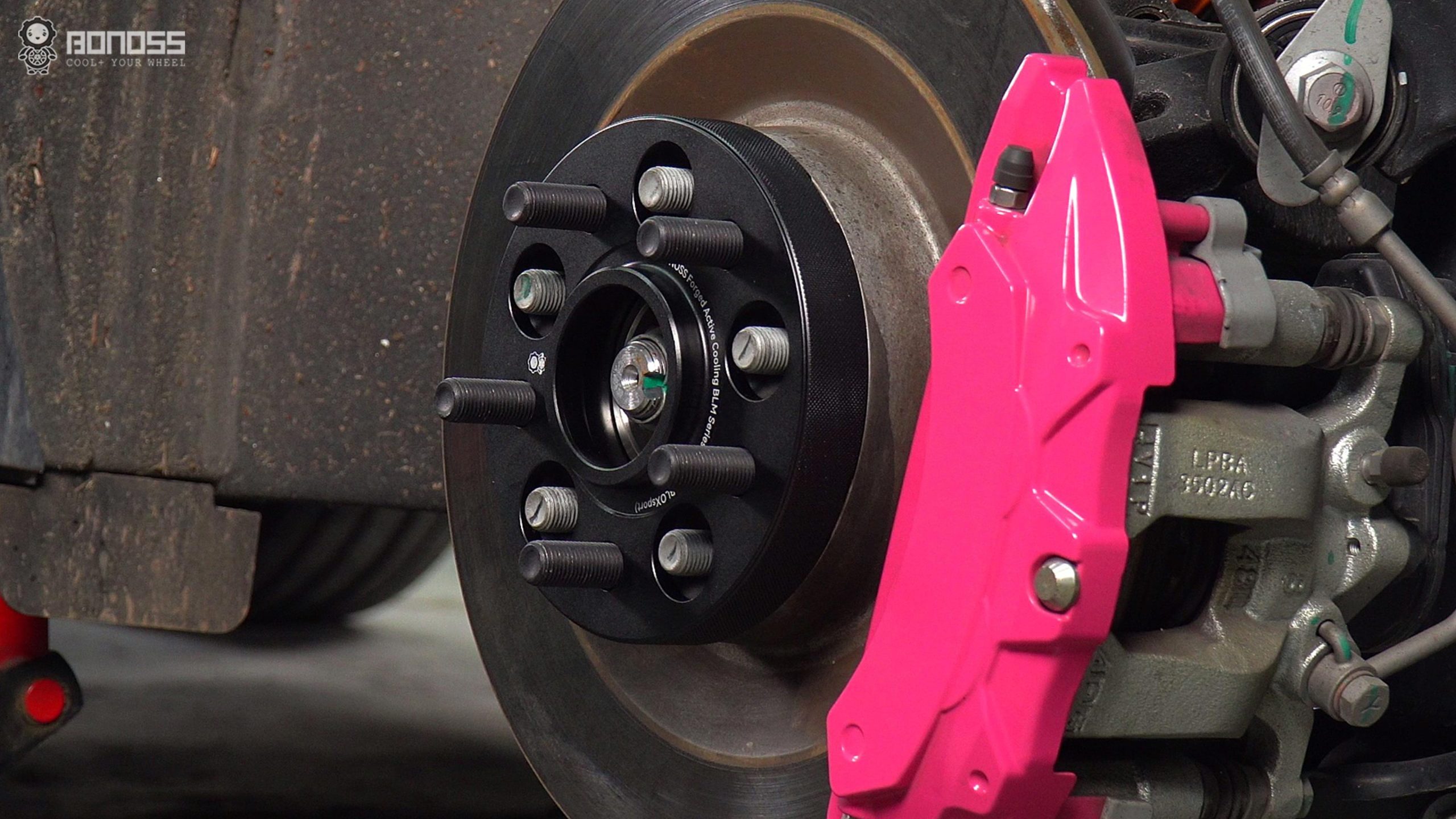 Best 5x114 3 Wheel Spacers Hub-Centric vs. Lug-Centric BONOSS Forged Active Cooling Adapters Hubcentric Spacers Pros Before and After Example (2)