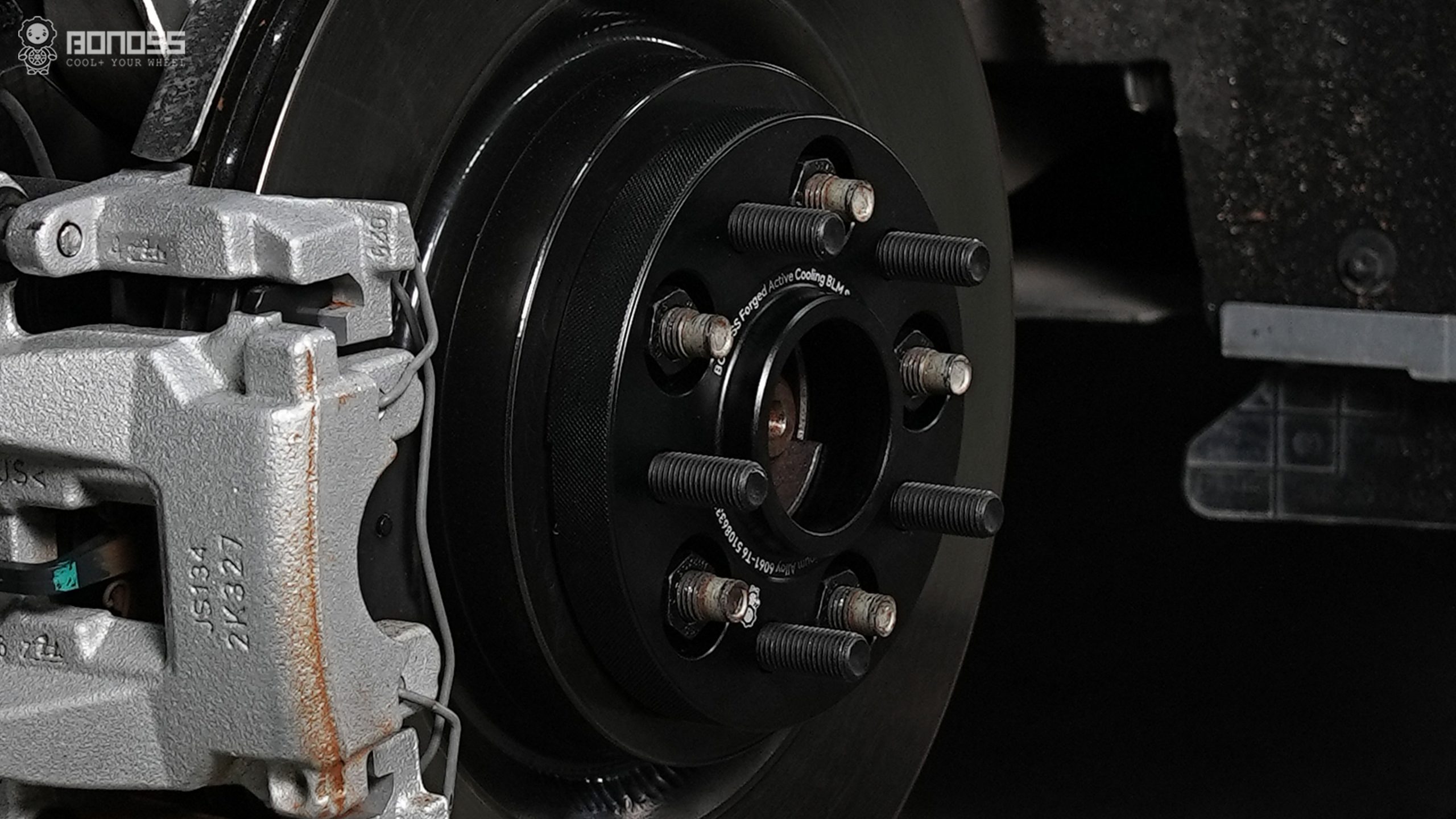 Choosing the Right 15mm Spacers 5x114 3 Bolt-on vs. Slip-on BONOSS Forged Active Cooling Adapters Hubcentric Spacers Pros Before and After Example (2)