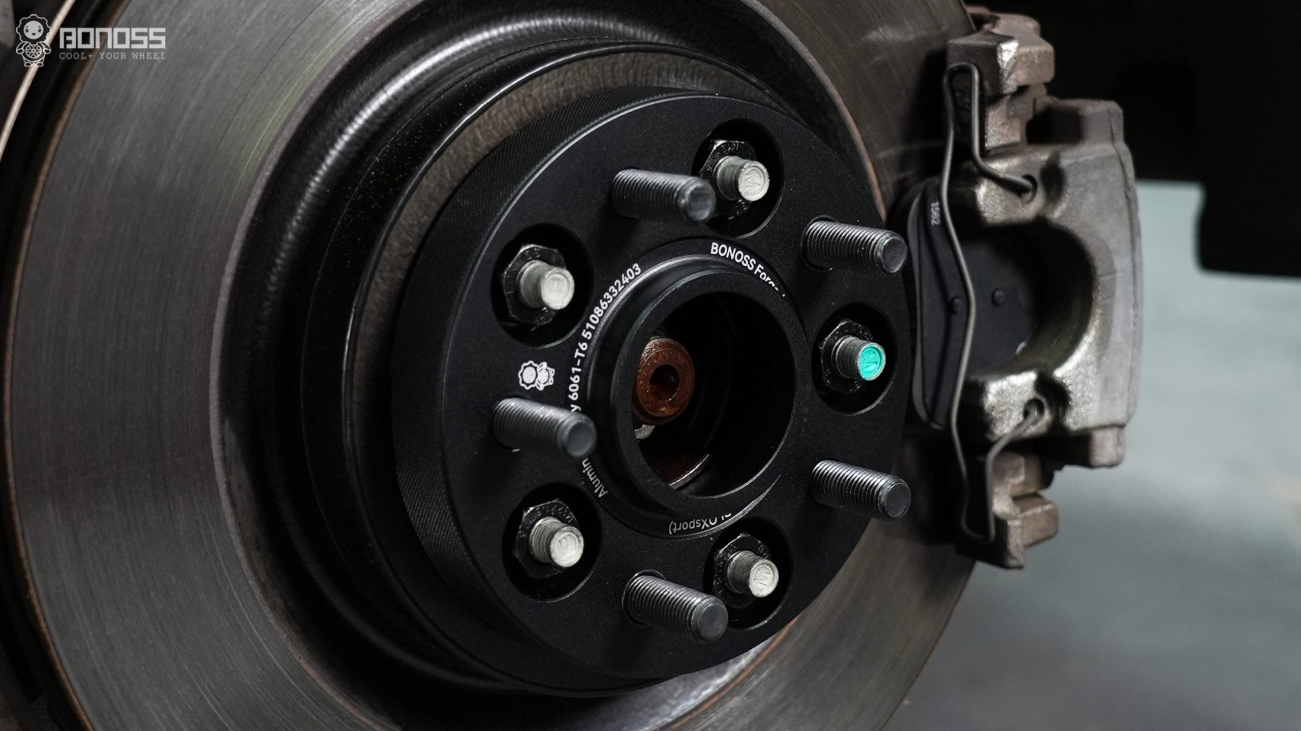 Jaguar F Type Wheel Spacers How to Choose the Right Sizes BONOSS Forged Active Cooling Adapters Hubcentric Spacers Pros Before and After Example CHZ (3)
