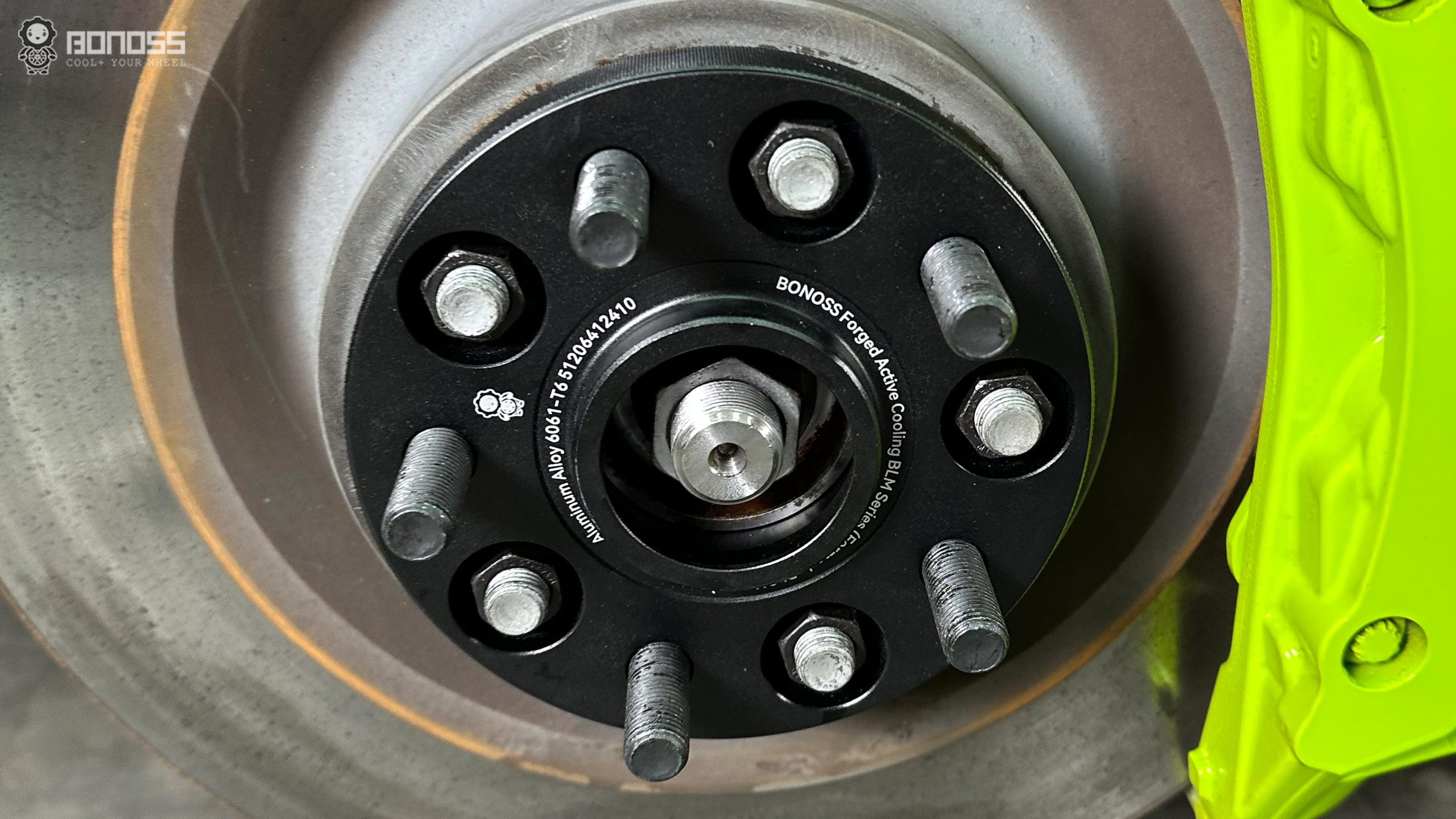 Ultimate Guide to Tesla Spacers 7 Pro Tips You Need BONOSS Forged Active Cooling Adapters Hubcentric Spacers Pros Before and After Example (1)
