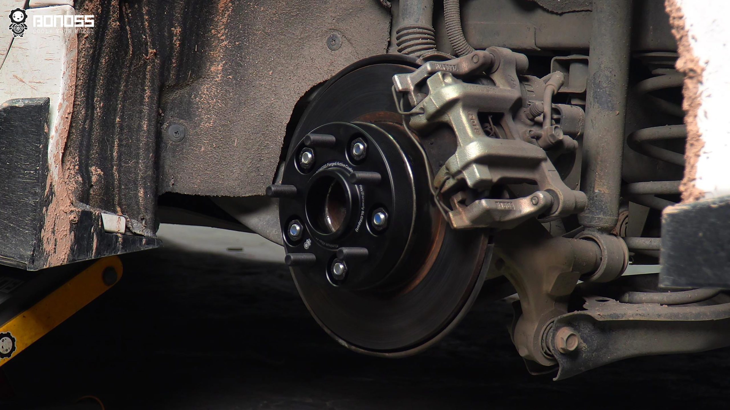 25mm Wheel Spacers 5x114 3 Pros and Cons A Complete Guide BONOSS Forged Active Cooling Adapters Hubcentric Spacers Pros Before and After Example (1)