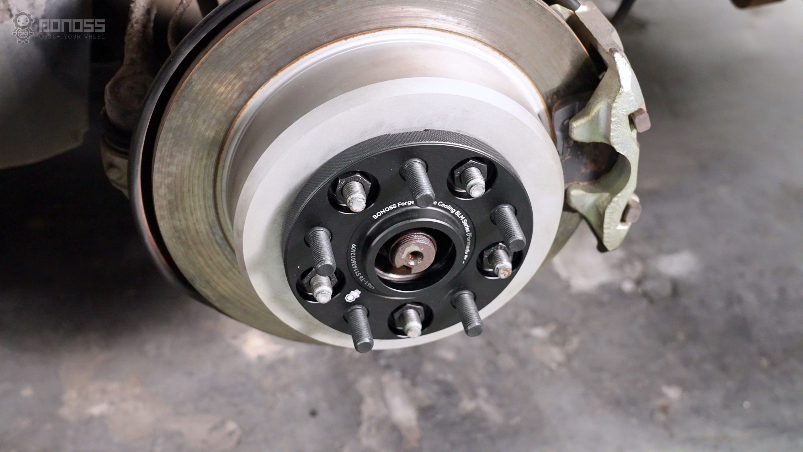 5 Pro Tips to 25mm Spacers 5x114 3 for Perfect Fitment BONOSS Forged Active Cooling Adapters Hubcentric Spacers Pros Before and After Example (3)