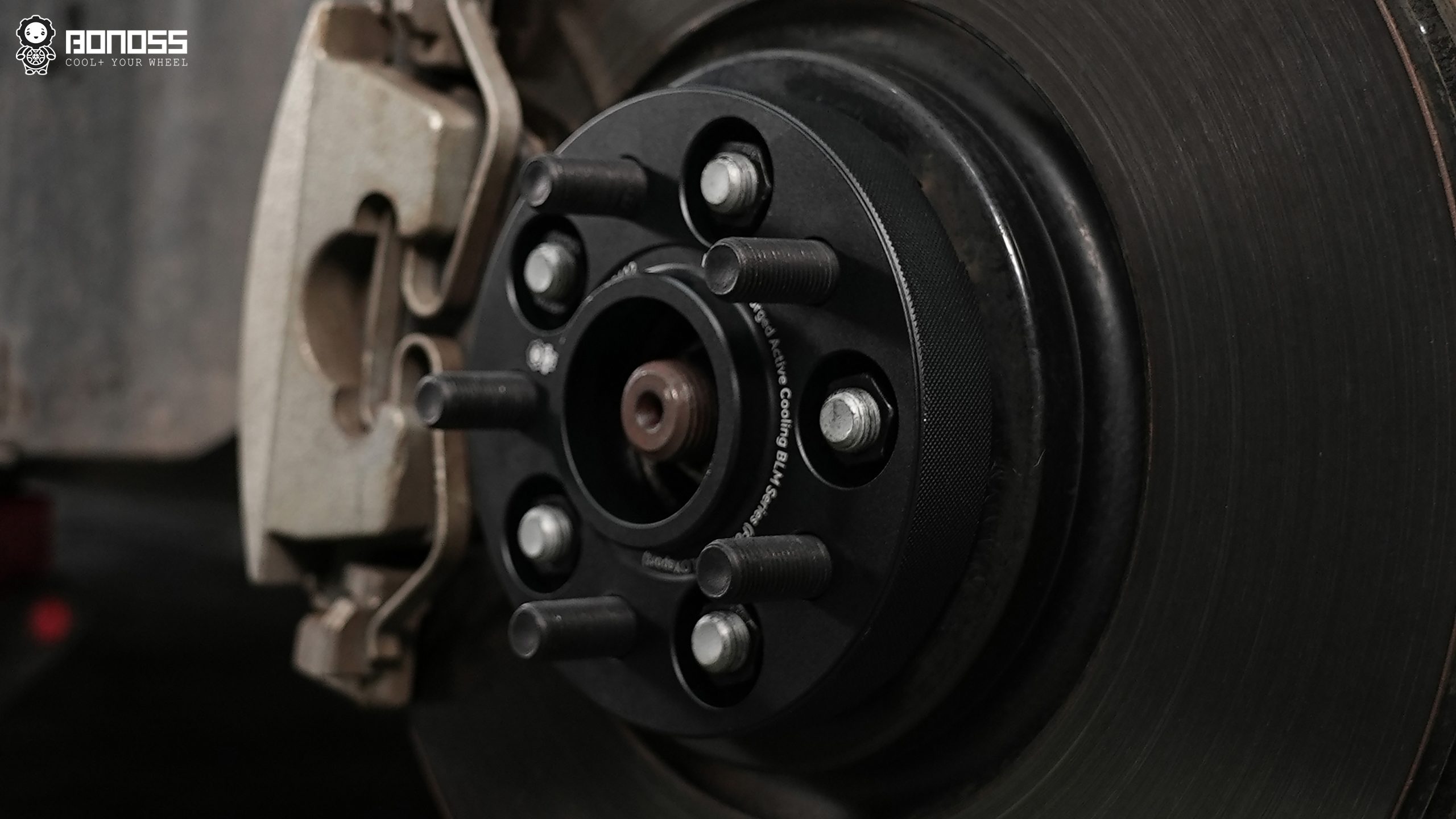 BONOSS Forged Active Cooling 2017 Land Rover Range Rover Velar Wheel Spacers Front 25mm Rear 30mm Before and After (12)