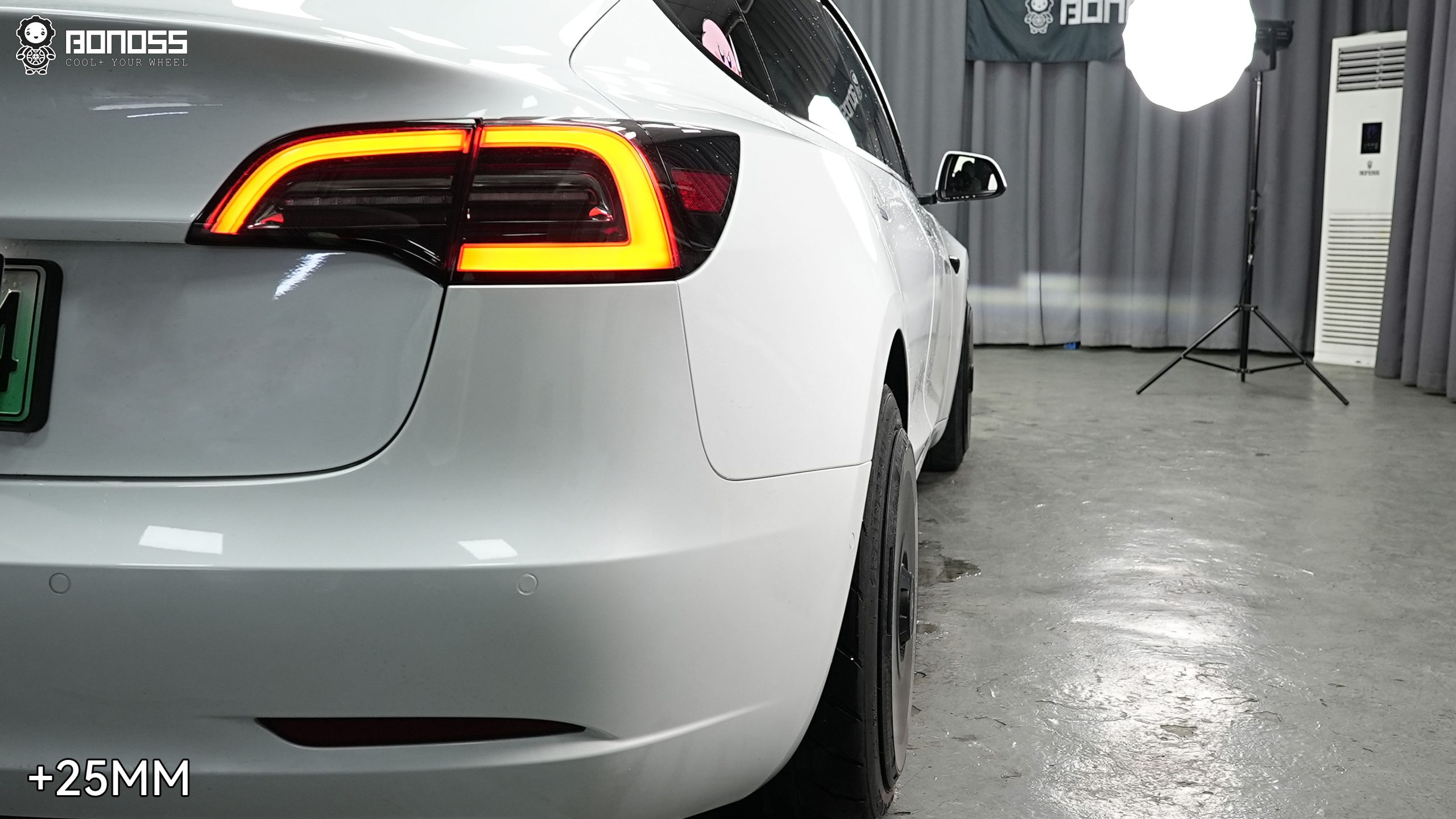 BONOSS Forged Active Cooling 2021 Tesla Model 3 Wheel Spacers Front 15mm Rear 25mm Before and After (6)