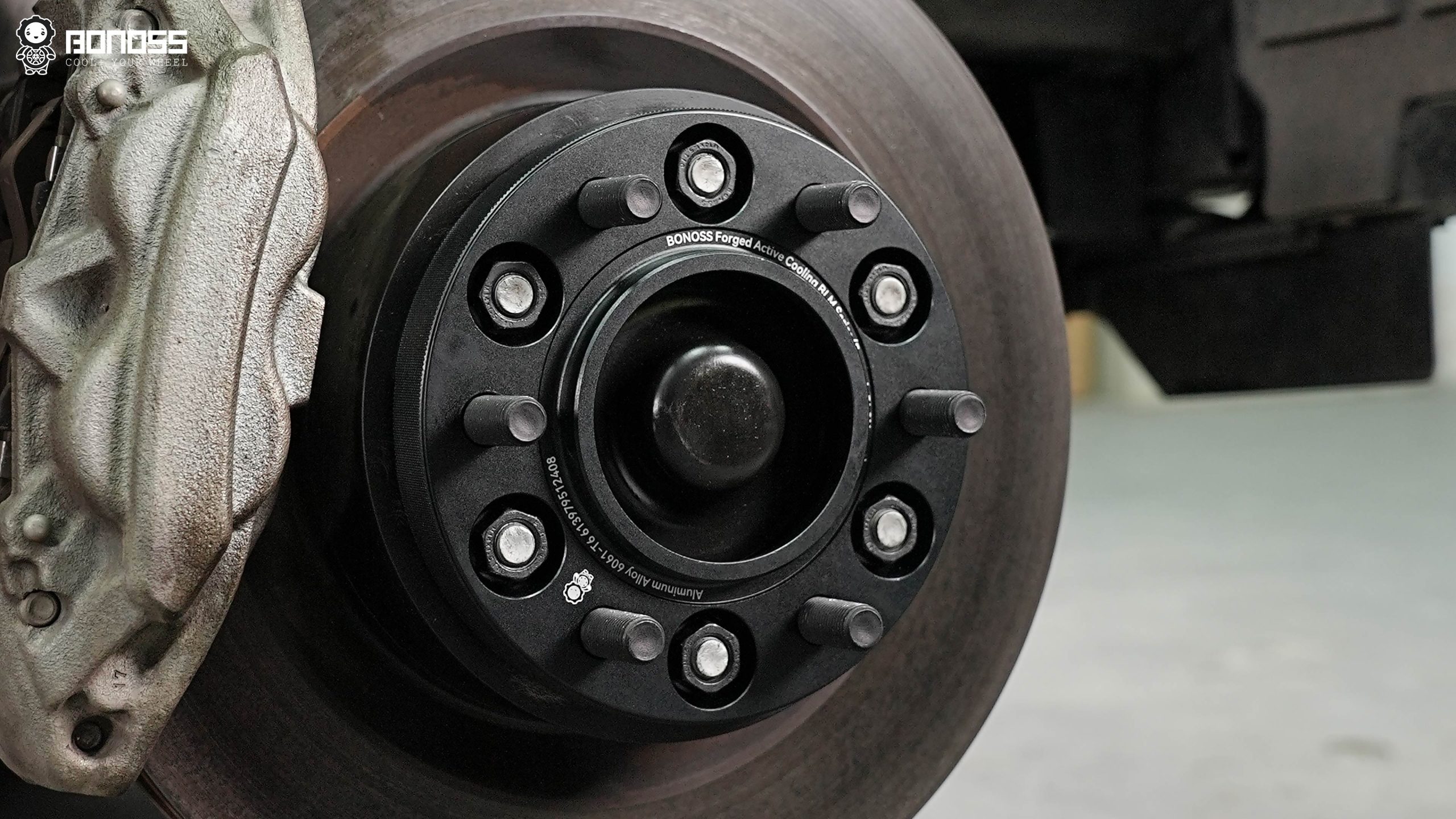 BONOSS Forged Active Cooling 2022 Toyota Land Cruiser 300 Series Wheel Spacers Front 25mm Rear 30mm Before and After (12)