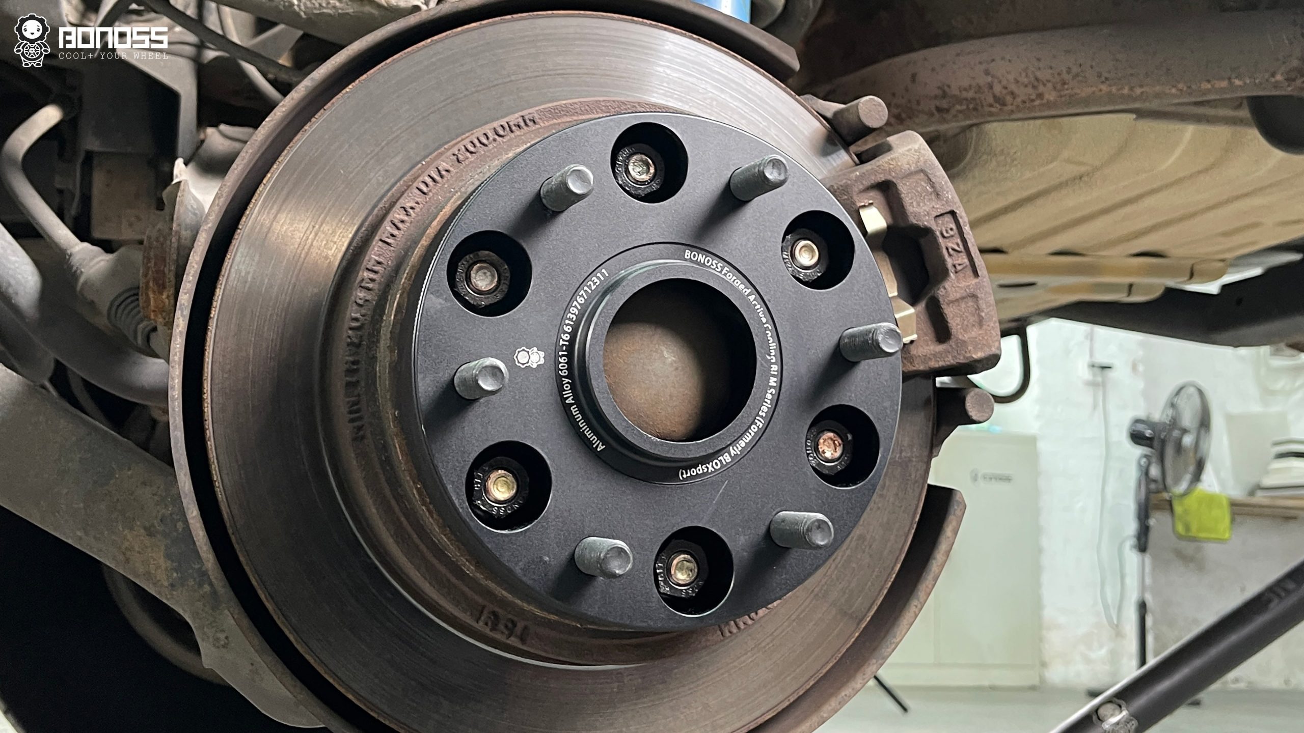 BONOSS Forged Active Cooling Mitsubishi Pajero Wheel Spacers Front 30mm Rear 35mm Before and After (12)