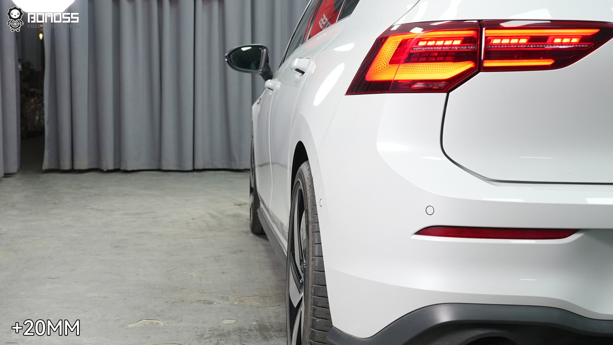 BONOSS Forged Lightweight Plus 2021 Volkswagen Golf Wheel Spacers Front 15mm Rear 20mm Before and After (4)