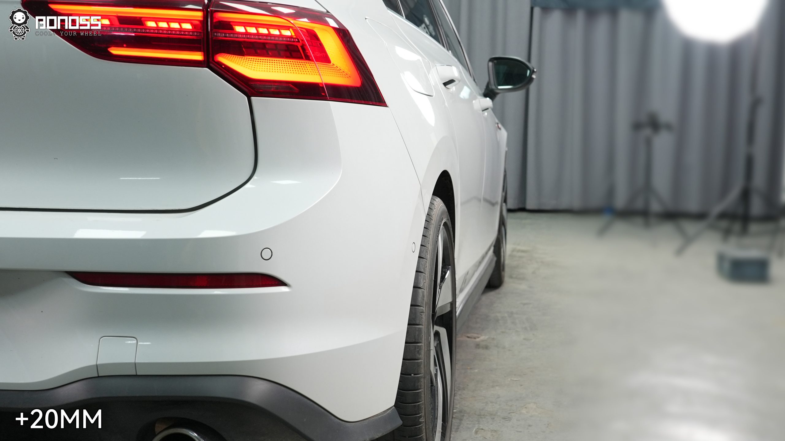 BONOSS Forged Lightweight Plus 2021 Volkswagen Golf Wheel Spacers Front 15mm Rear 20mm Before and After (5)