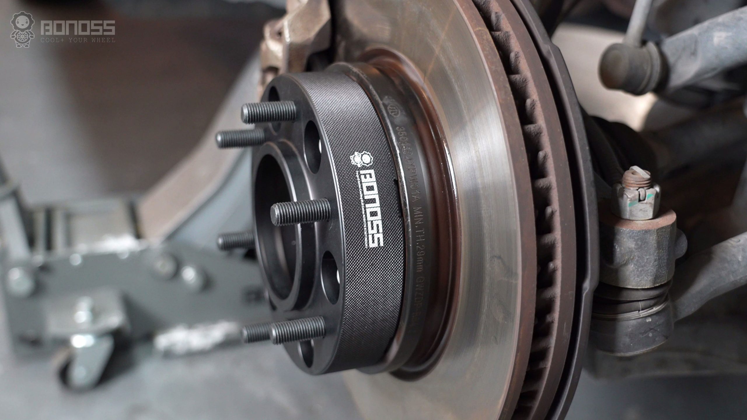 Best 2017 Toyota Tacoma Wheel Spacers Steel vs. Aluminum BONOSS Forged Active Cooling Adapters Hubcentric Spacers Pros Before and After Example (2)