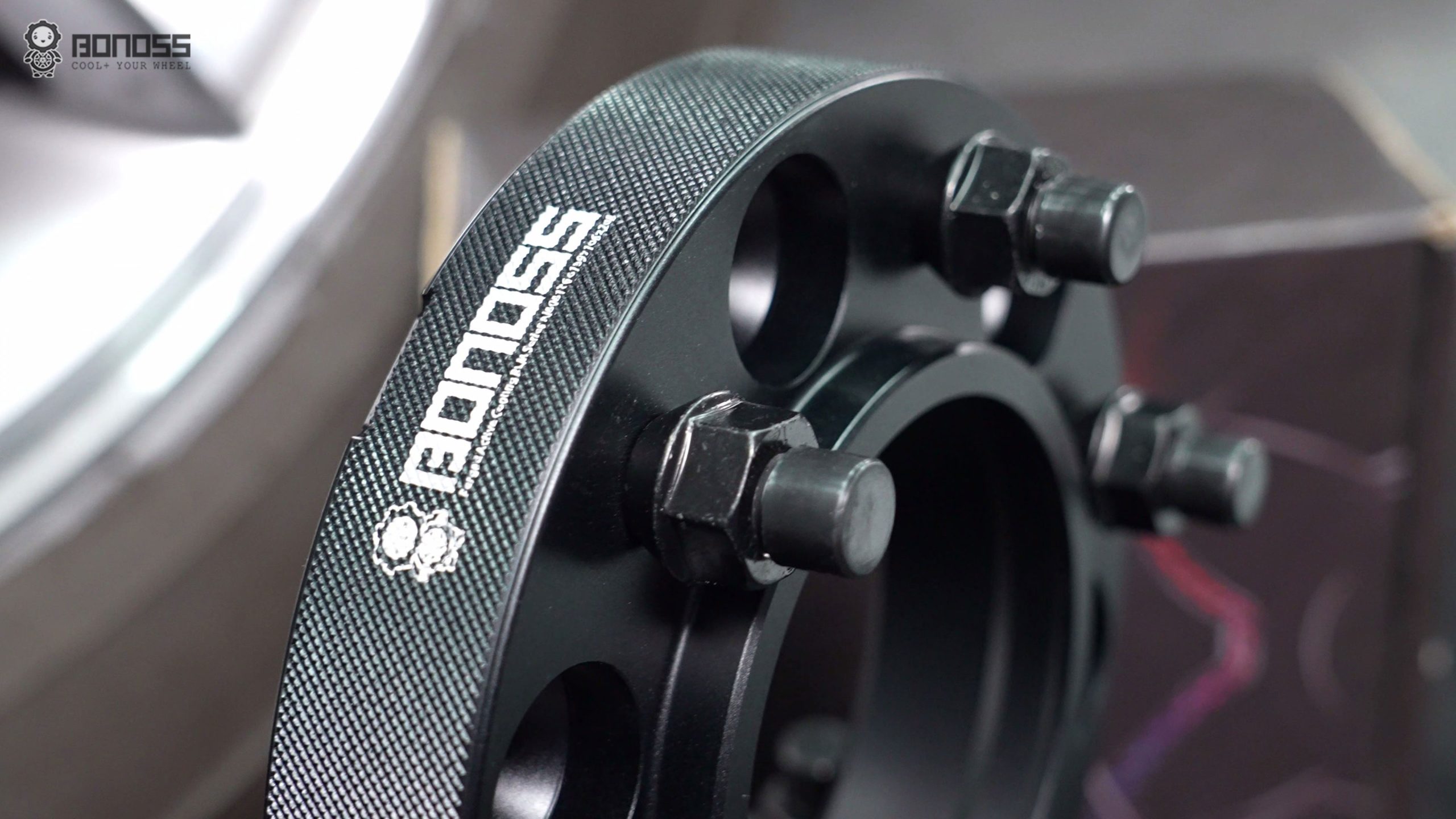 Best 6x139 Wheel Spacers Size Guide & Fitment Tips BONOSS Forged Active Cooling Adapters Hubcentric Spacers Pros Before and After Example (2)