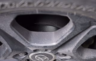 Best Toyota Tundra Wheel Spacers Safe Sizes & Offset Guide BONOSS Forged Active Cooling Adapters Hubcentric Spacers Pros Before and After Example (2)