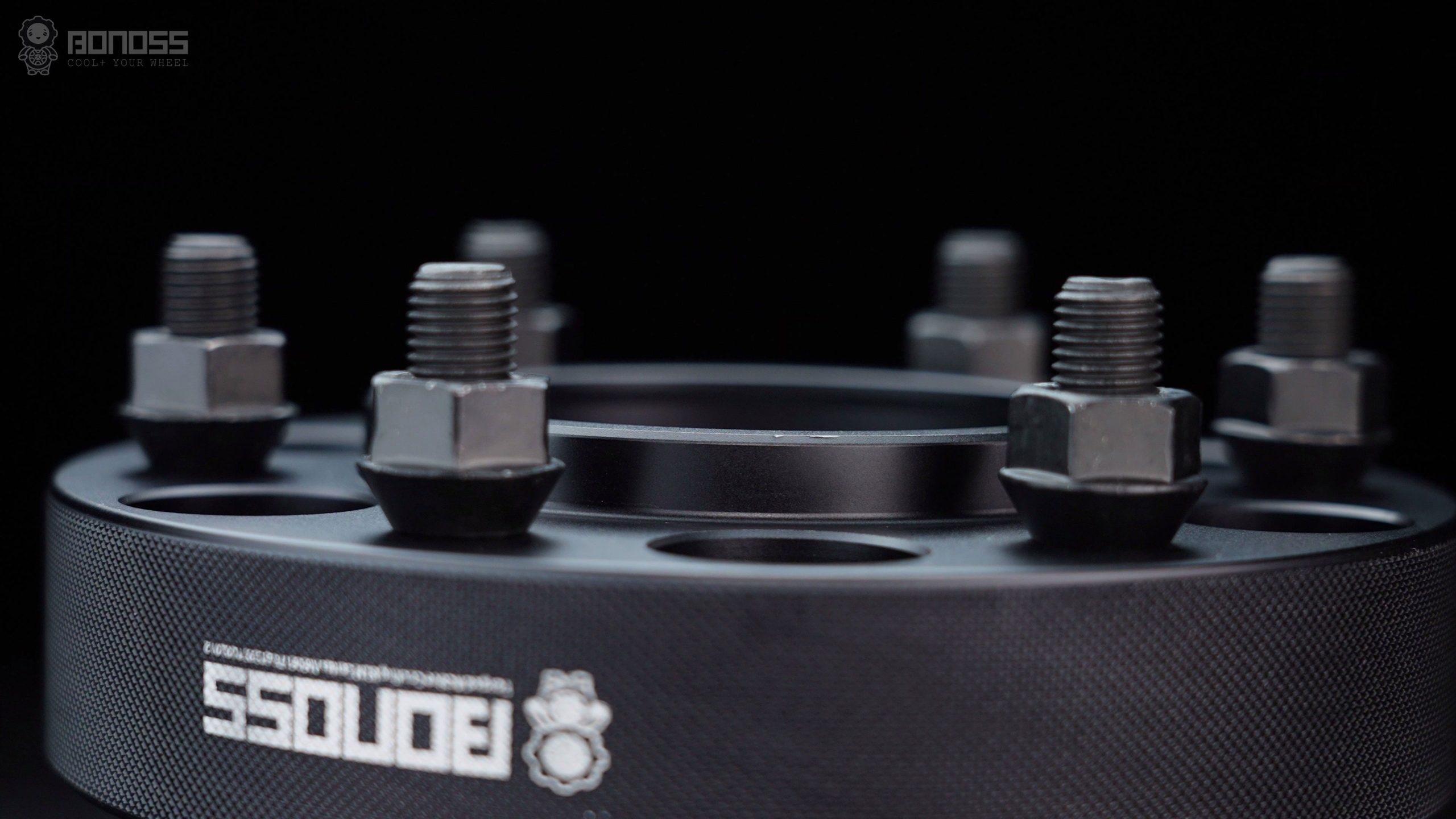 Top Picks of Toyota Tundra Wheel Spacers Steel or Aluminum BONOSS Forged Active Cooling Adapters Hubcentric Spacers Pros Before and After Example (1)