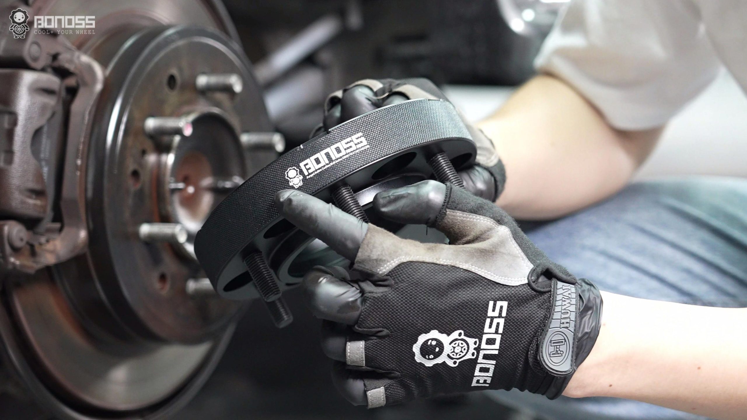 5 Best 2017 Toyota Tacoma Wheel Spacers Boost Style & Performance BONOSS Forged Active Cooling Adapters Hubcentric Spacers Pros Before and After Example (1)