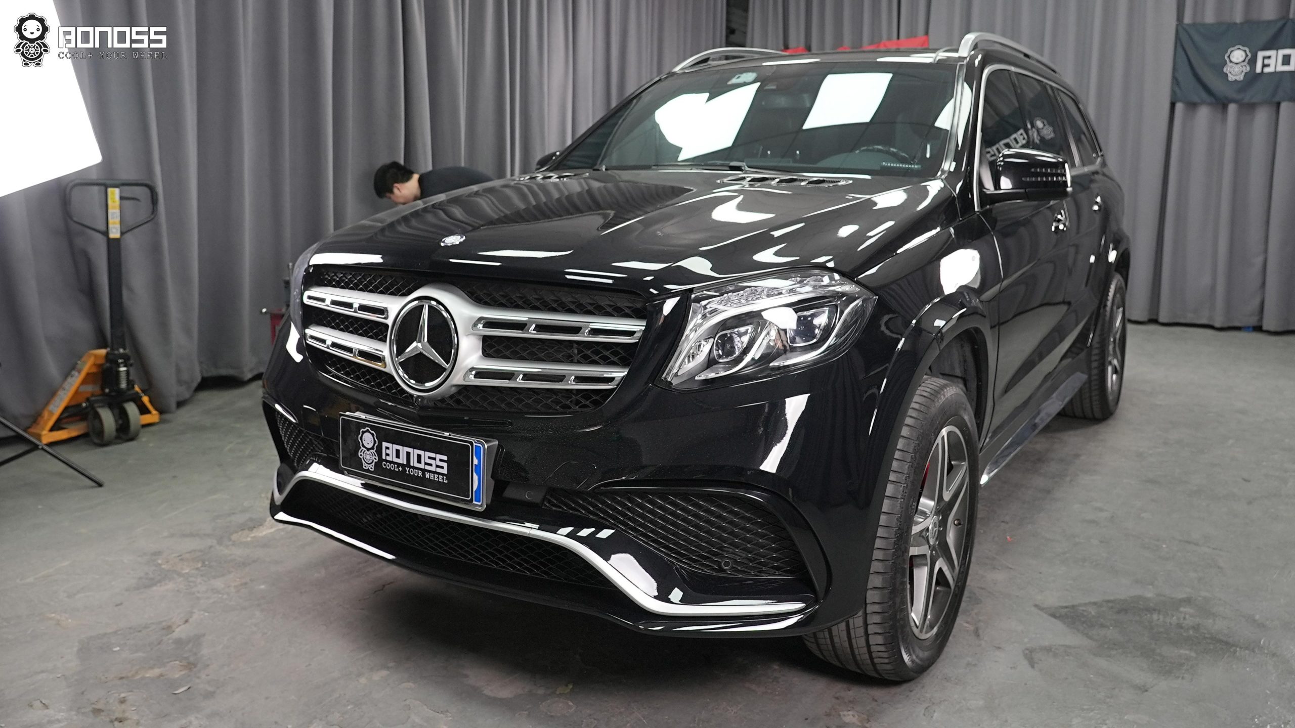 BONOSS Forged Active Cooling 2015 Mercedes-Benz GL450 Wheel Spacers Front 30mm Rear 35mm Before and After (2)