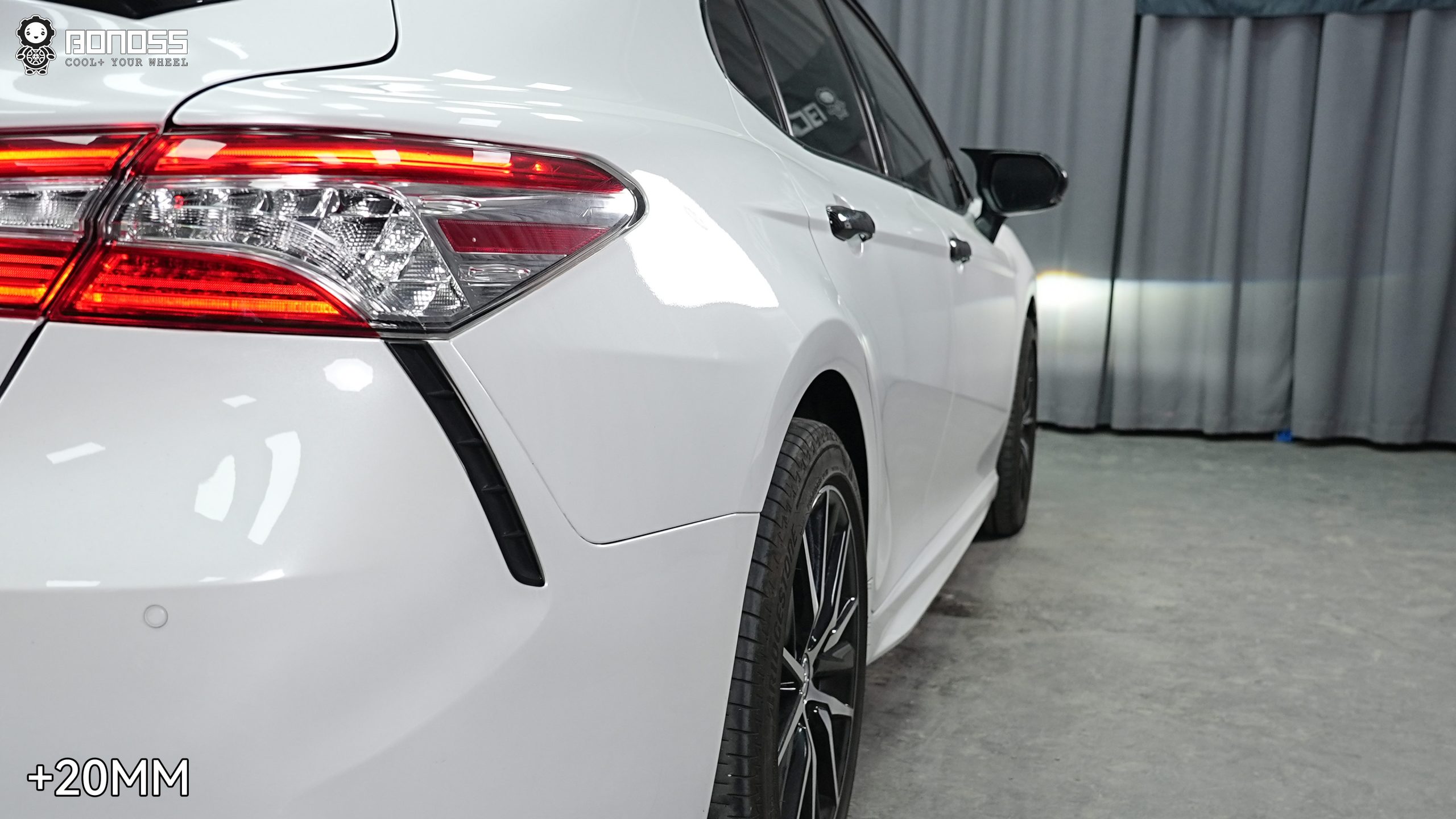 BONOSS Forged Active Cooling 2021 Toyota Camry Wheel Spacers Front 15mm Rear 20mm Before and After (5)