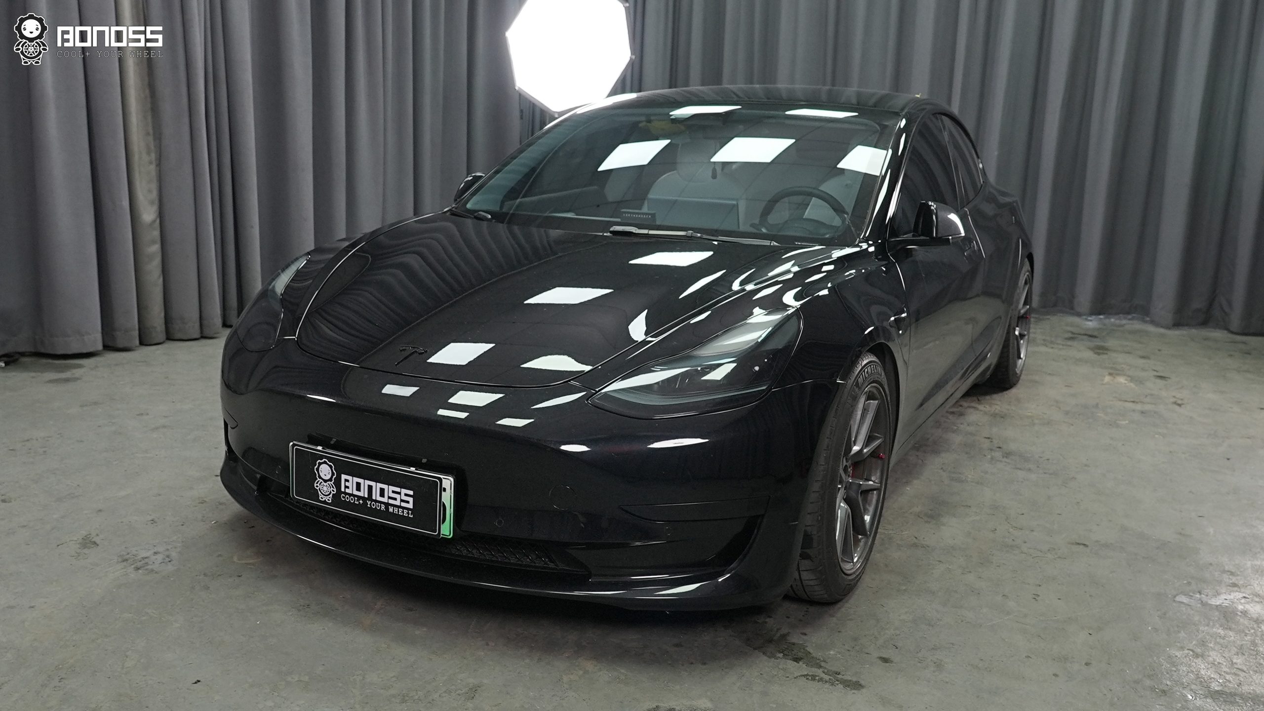 BONOSS Forged Active Cooling 2022 Tesla Model 3 Wheel Spacers Front 18mm Rear 25mm Before and After (2)