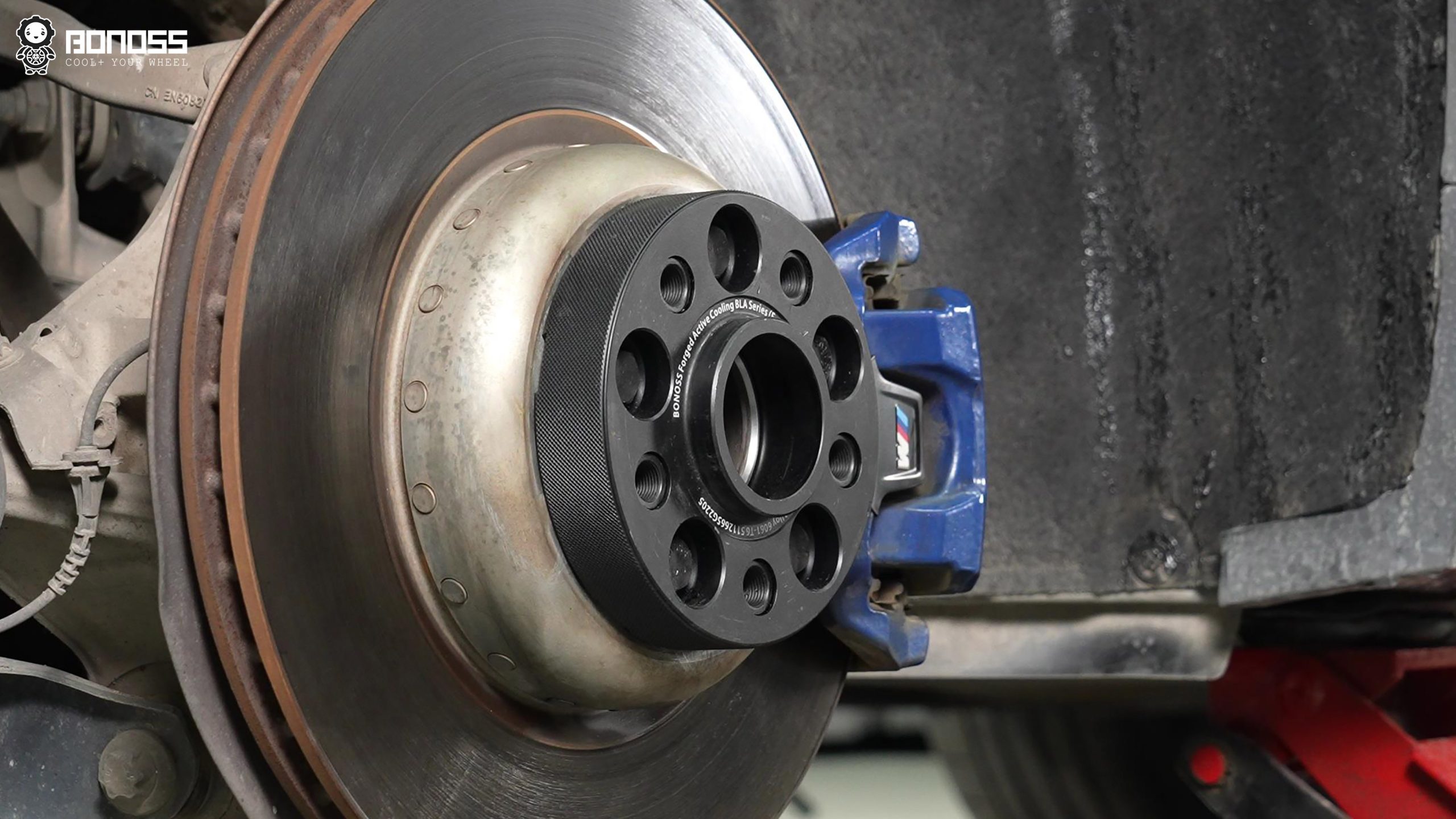 BONOSS Forged Active Cooling BMW X5 Wheel Spacers Front 18mm Rear 30mm Before and After (12)