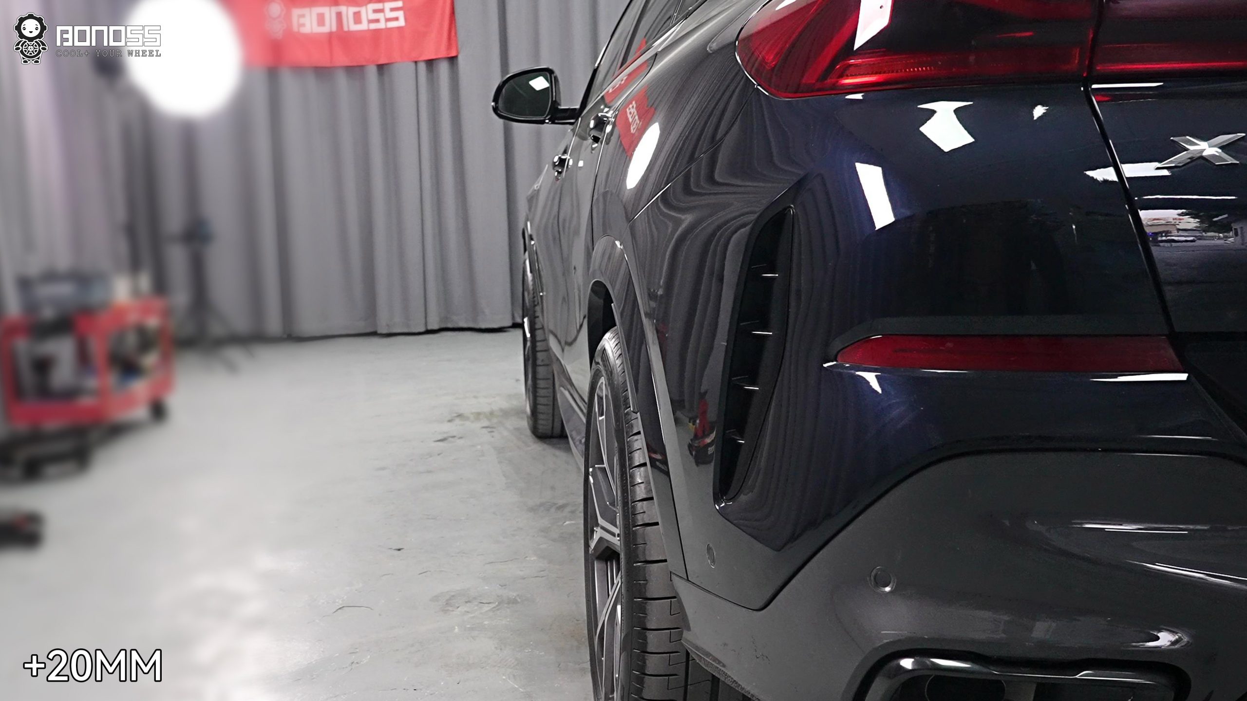 BONOSS Forged Lightweight Plus 2022 BMW X6 Wheel Spacers Front 15mm Rear 20mm Before and After (5)