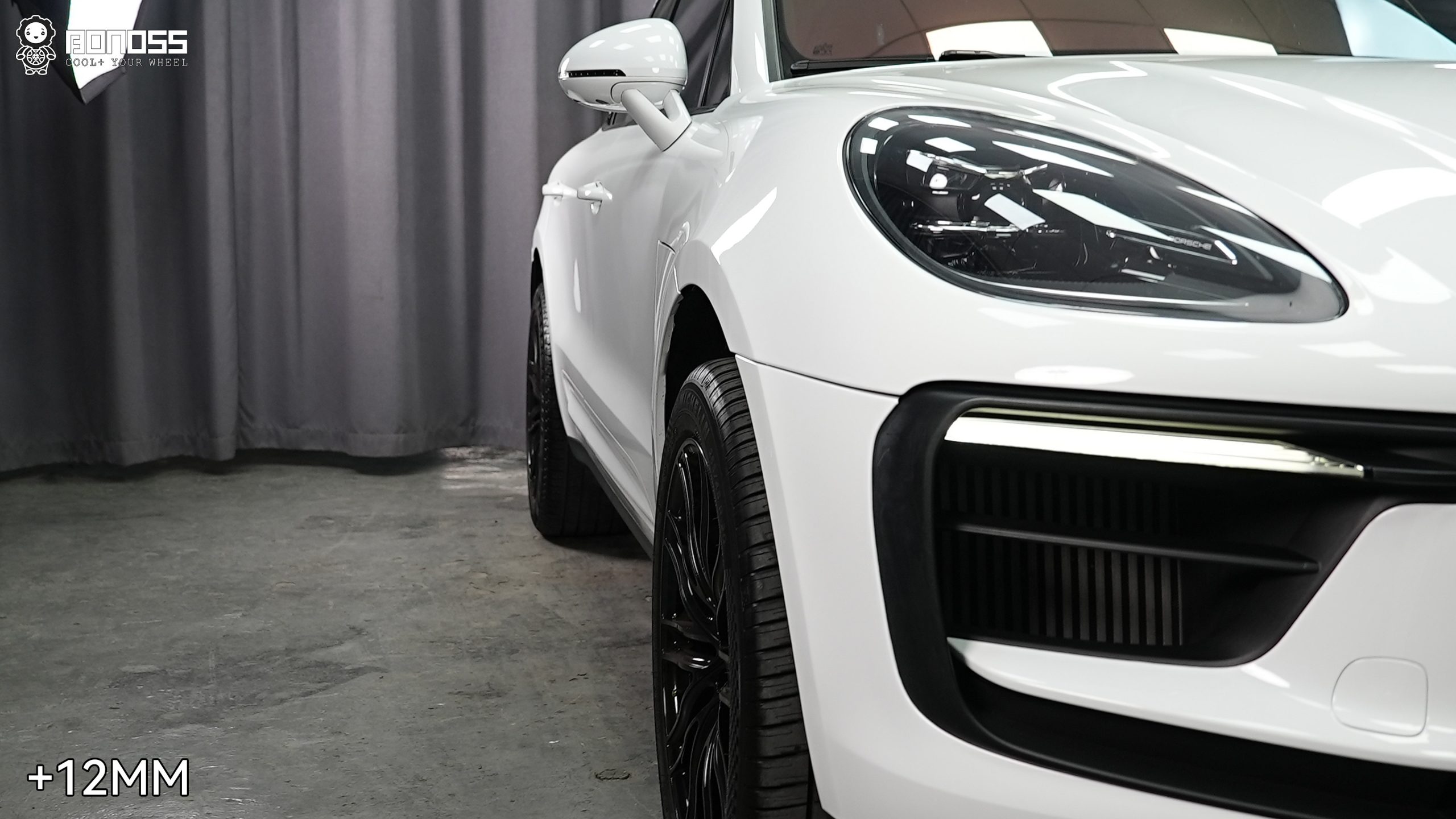 BONOSS Forged Lightweight Plus 2023 Porsche Macan Wheel Spacers Front 12mm Rear 15mm Before and After (4)