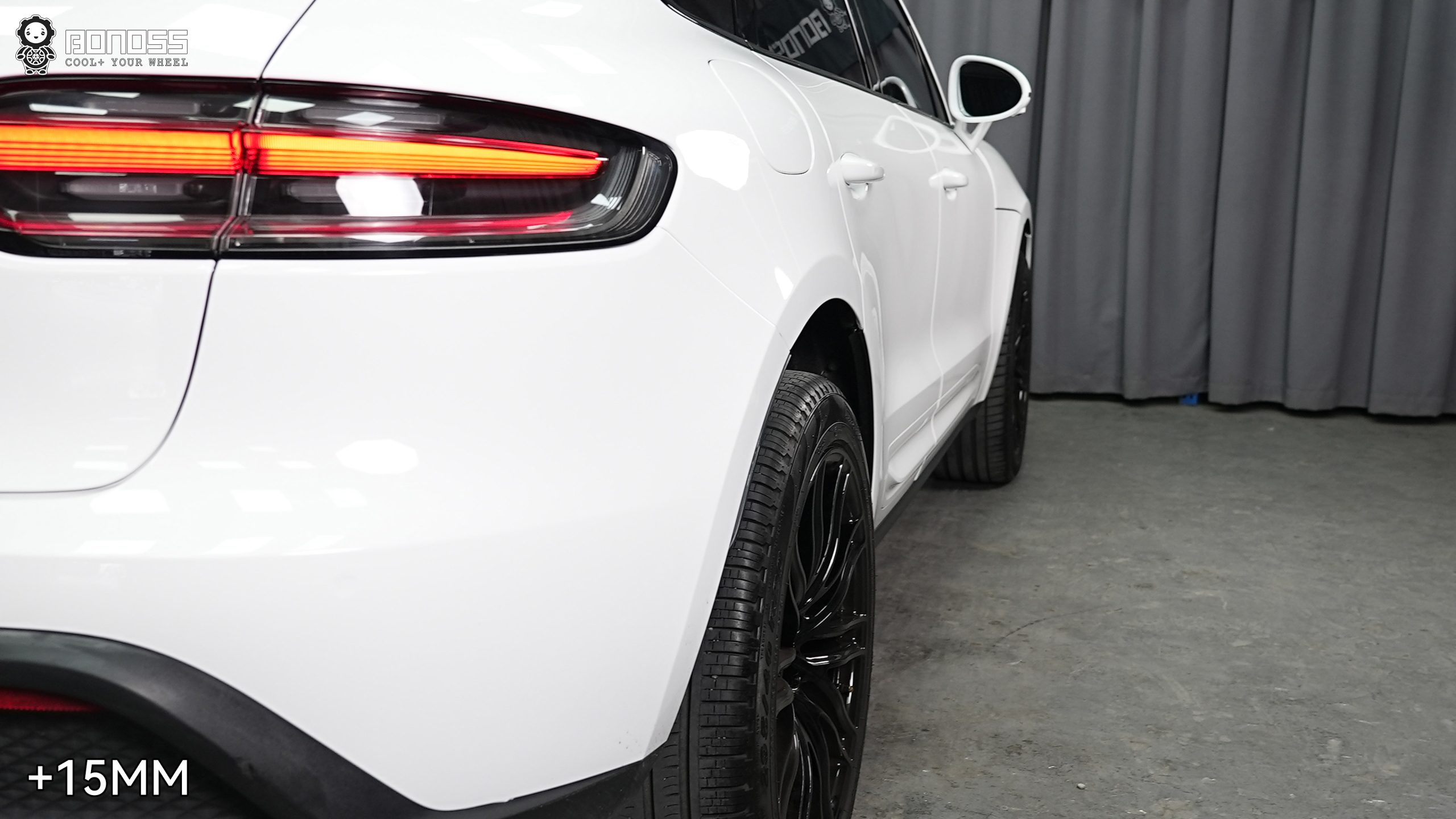 BONOSS Forged Lightweight Plus 2023 Porsche Macan Wheel Spacers Front 12mm Rear 15mm Before and After (6)