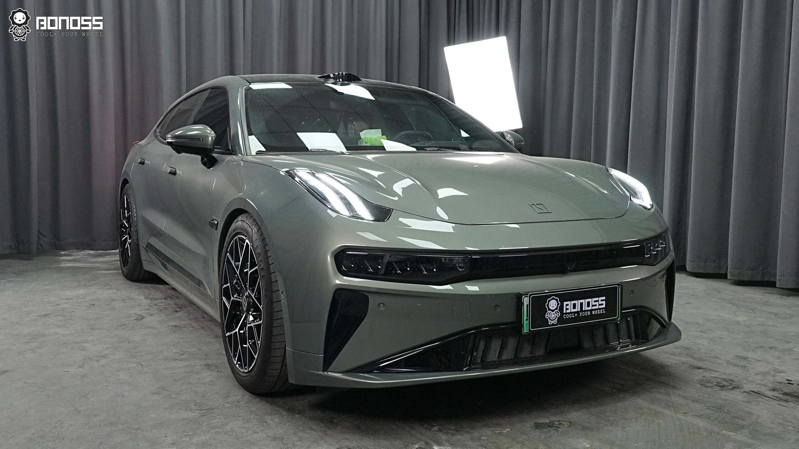 BONOSS Forged Lightweight Plus 2024 Zeekr 001 Wheel Spacers Front 20mm Rear 20mm Before and After (2)