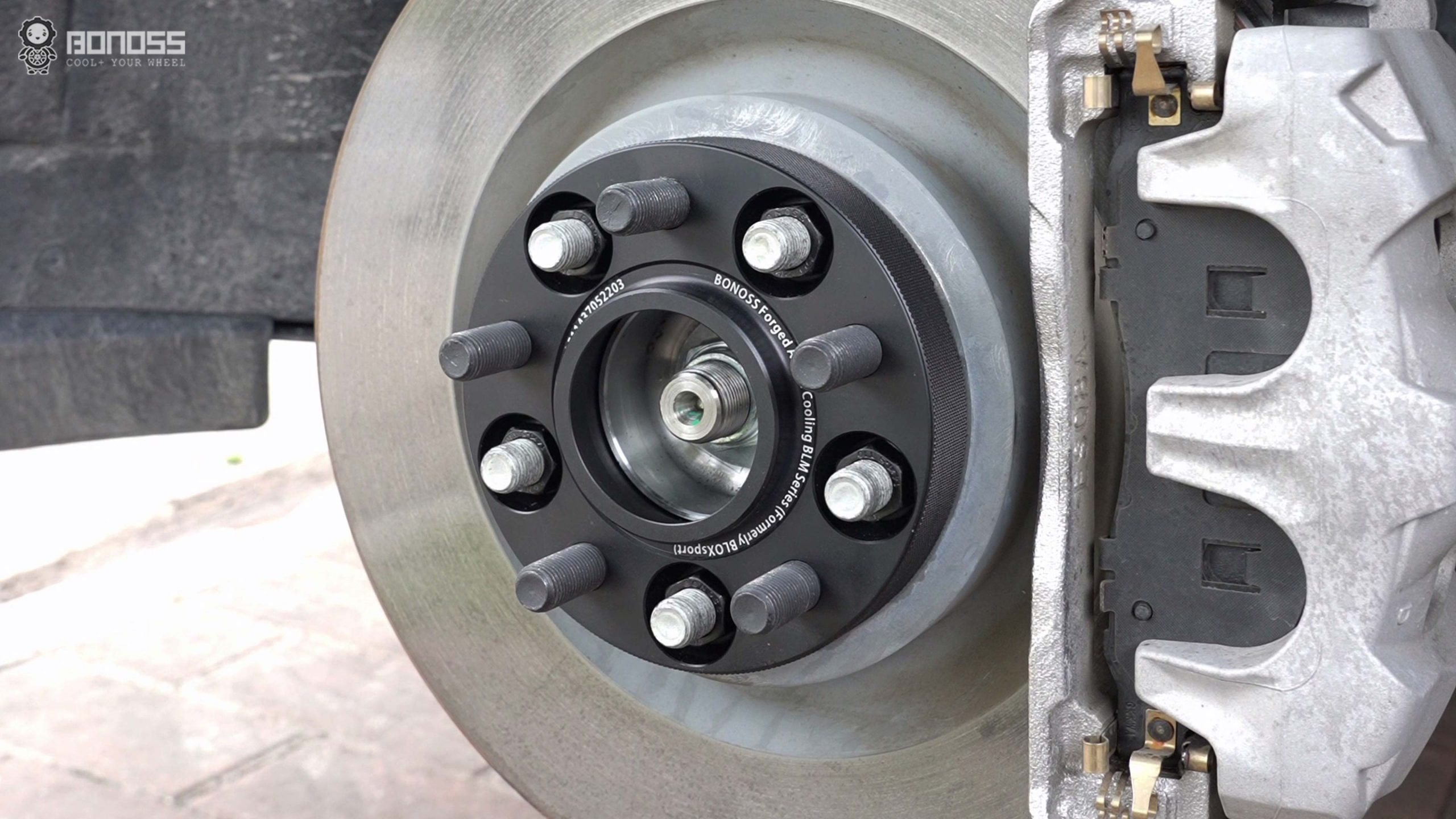 Best Wheel Spacers for Trucks Breakdown Hub-Centric or Lug-Centric BONOSS Forged Active Cooling Adapters Hubcentric Spacers Pros Before and After Example (2)