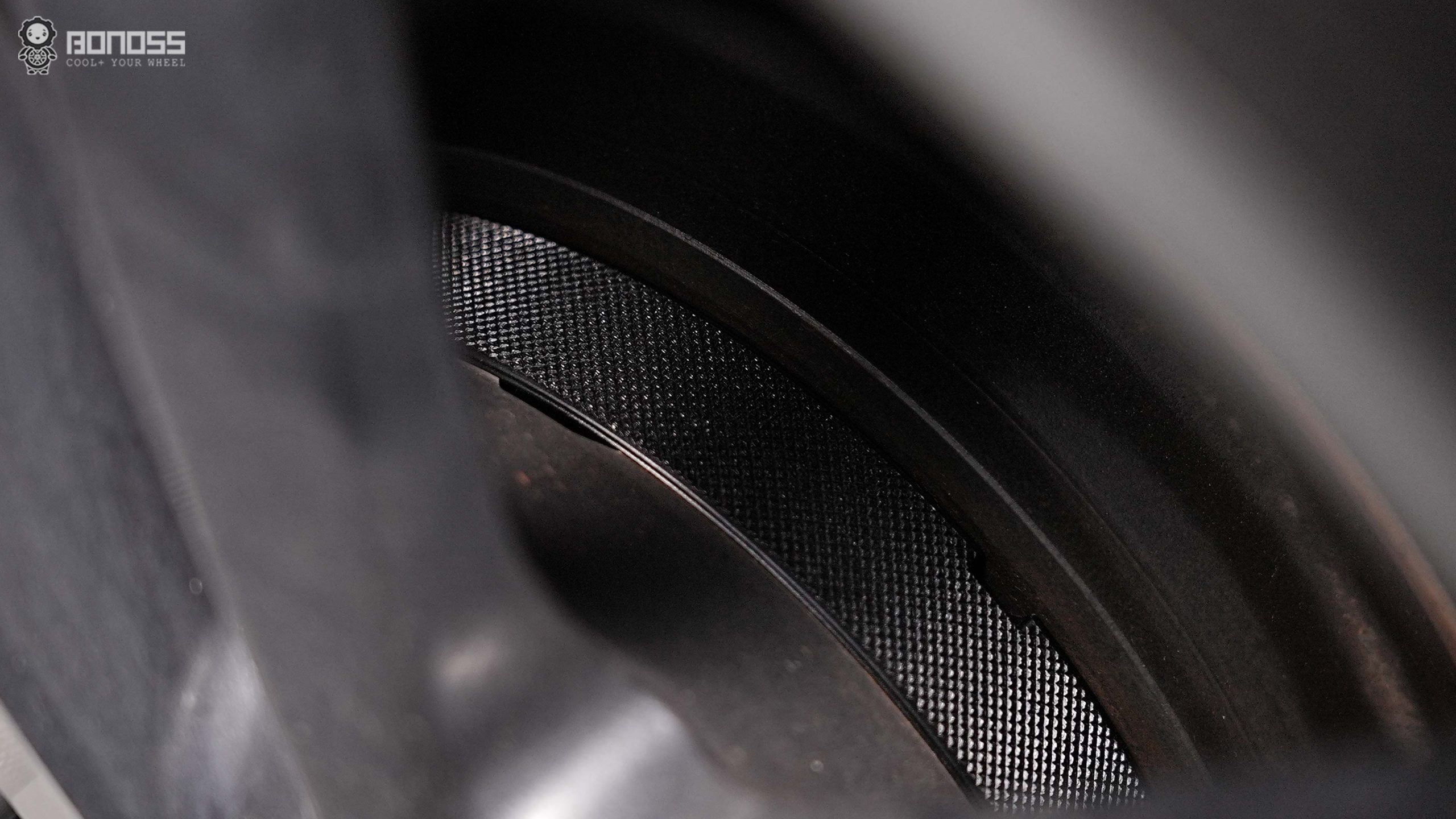 Audi SQ5 Wheel Spacers Fitment Secrets Aluminum or Steel BONOSS Forged Lightweight Plus Adapters Hubcentric Spacers Before and After (3)