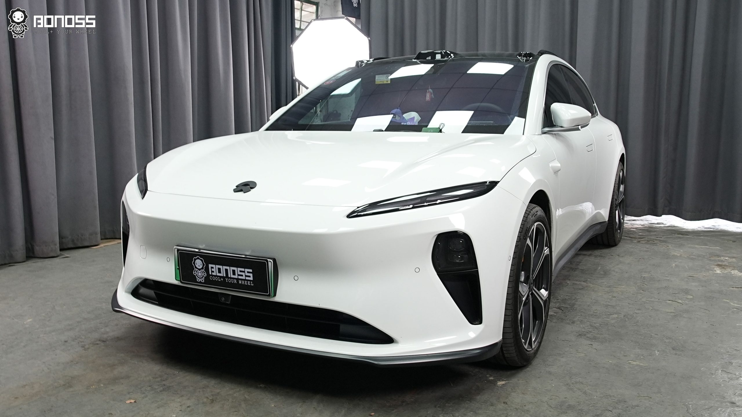 BONOSS Forged Lightweight Plus 2024 Nio ET5T Wheel Spacers Front 15mm Rear 15mm Before and After (2)