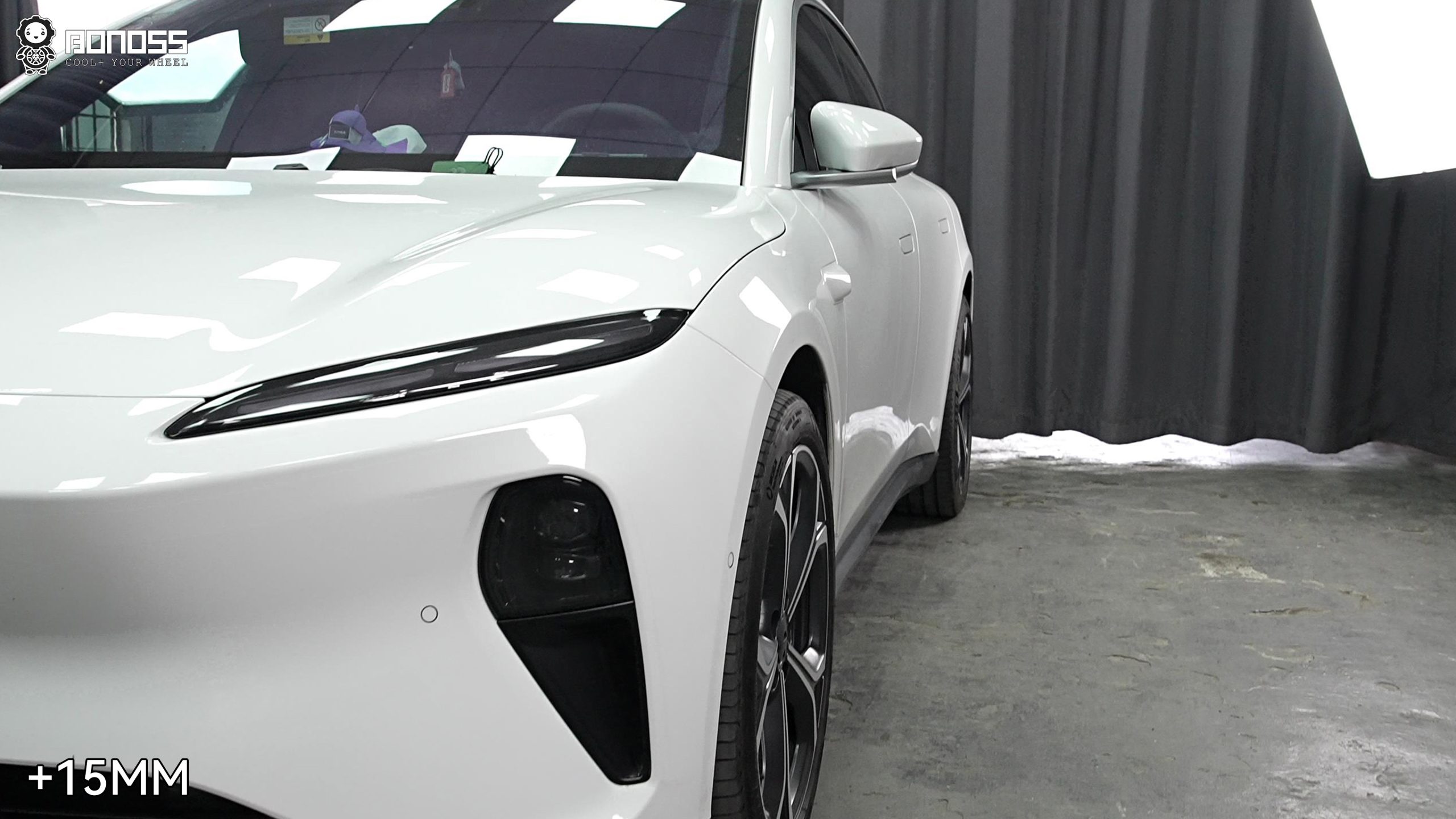 BONOSS Forged Lightweight Plus 2024 Nio ET5T Wheel Spacers Front 15mm Rear 15mm Before and After (3)