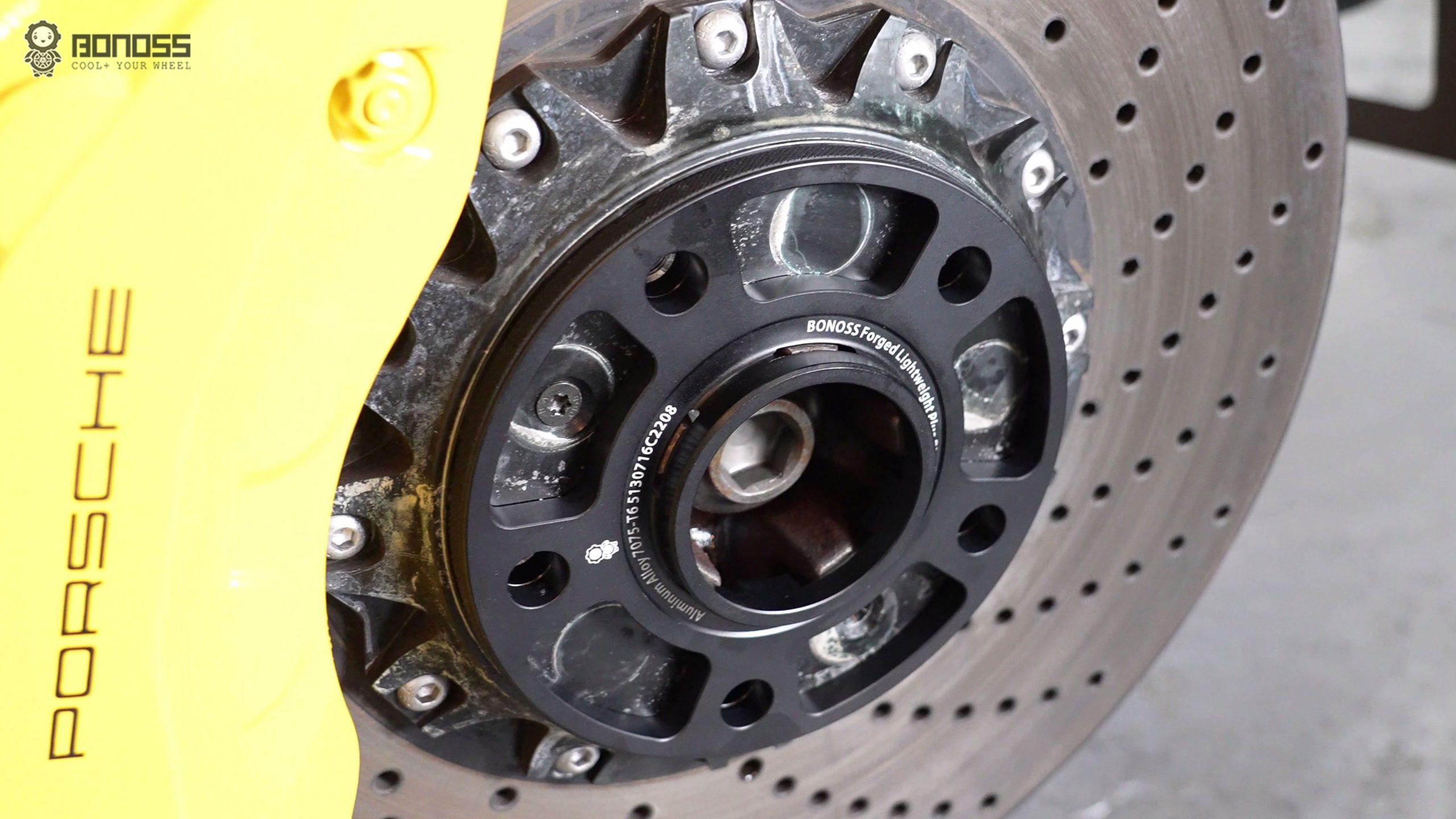 Installing Porsche Cayenne Wheel Spacers 5 Essential Torque Steps BONOSS Forged Lightweight Plus Adapters Hubcentric Spacers Before and After (2)