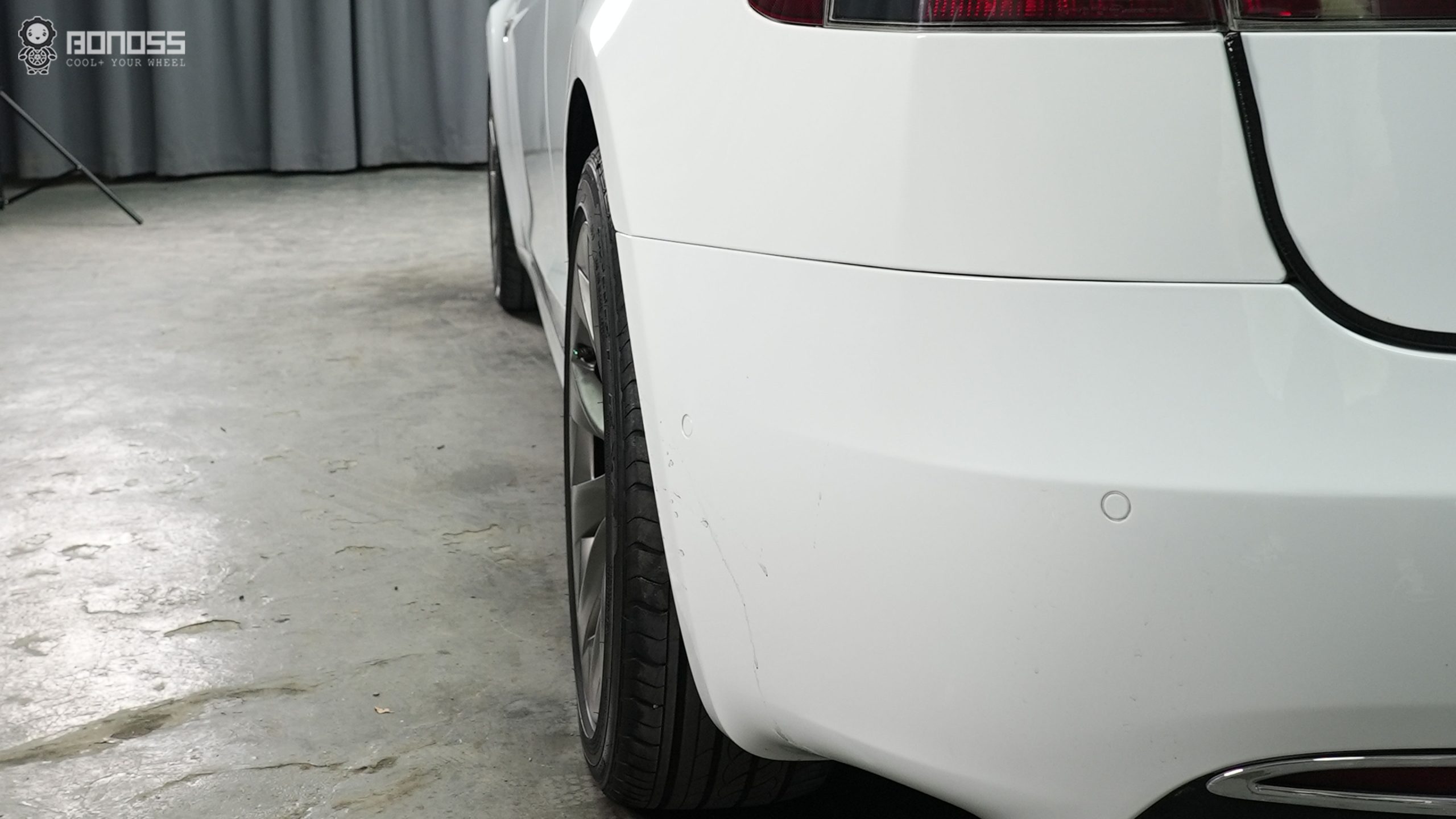 Installing Tesla Model S Spacers Follow this 7-Step DIY Guide BONOSS Forged Active Cooling Adapters Hubcentric Spacers Pros Before and After Example (3)