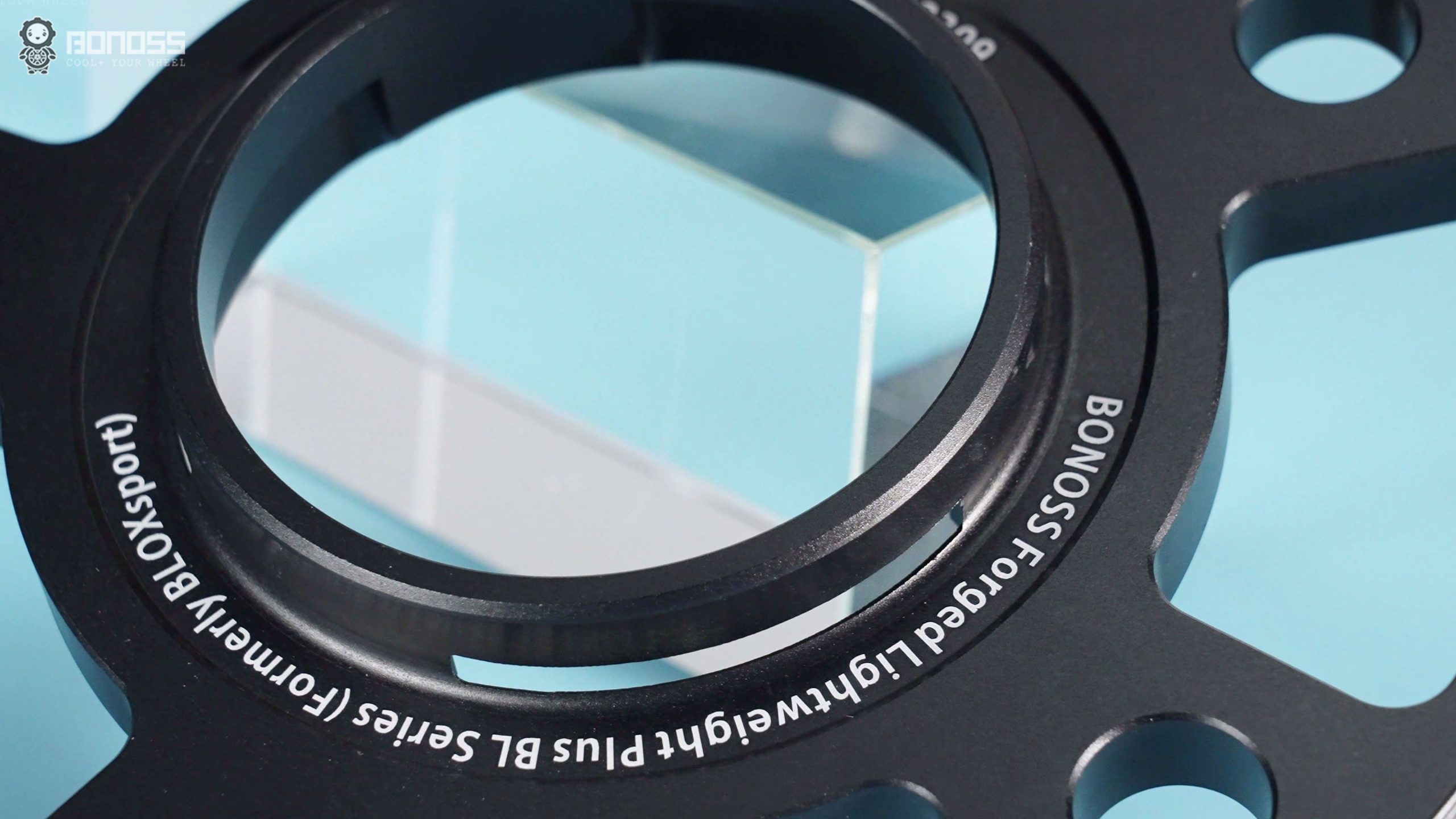 Porsche Macan Wheel Spacers A Step-by-Step Installation Guide BONOSS Forged Lightweight Plus Adapters Hubcentric Spacers Before and After (2)