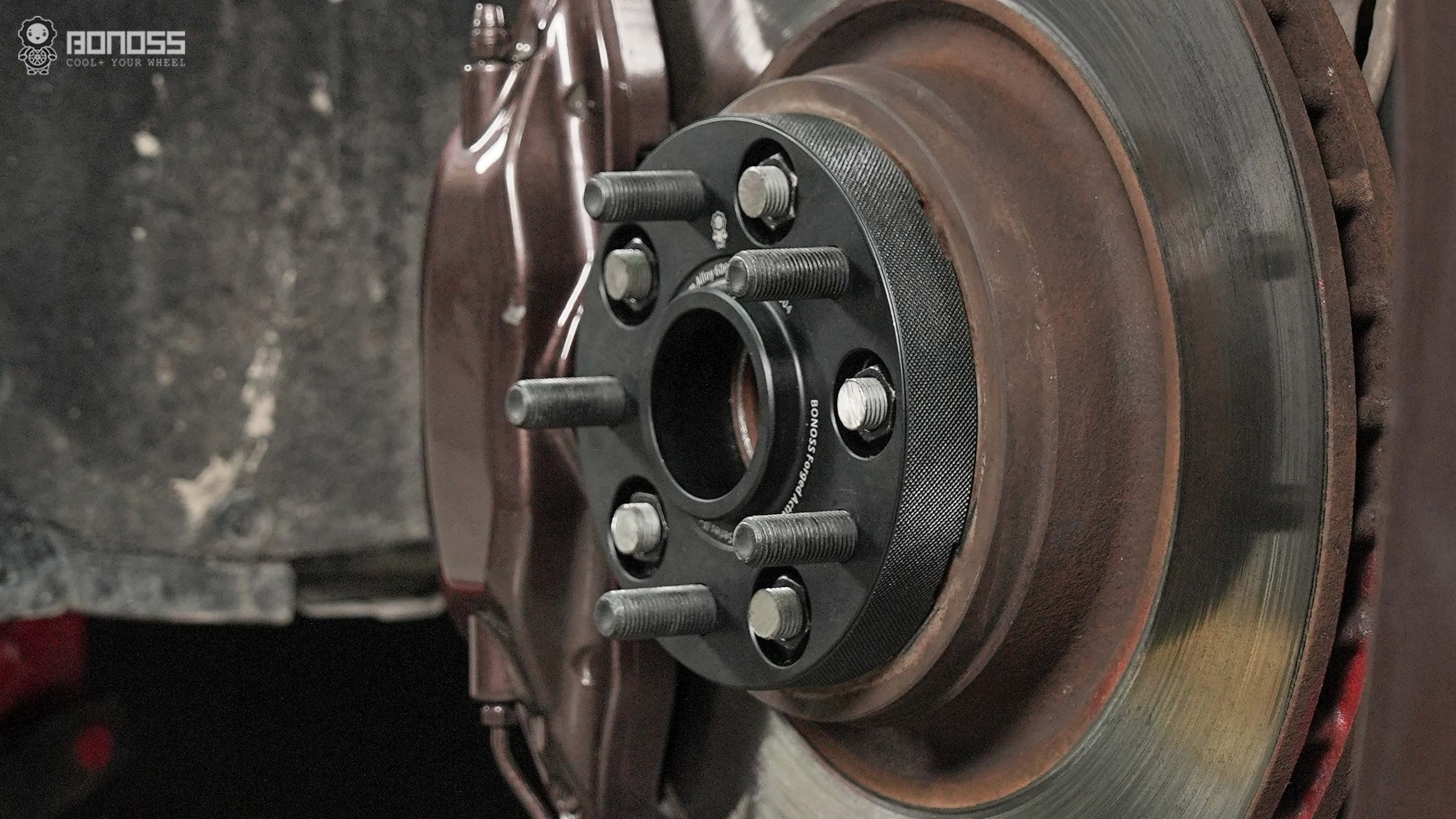 Top 5 Tesla Model S Spacers Safe Picks for Any Bolt Pattern BONOSS Forged Active Cooling Adapters Hubcentric Spacers Pros Before and After Example (2)